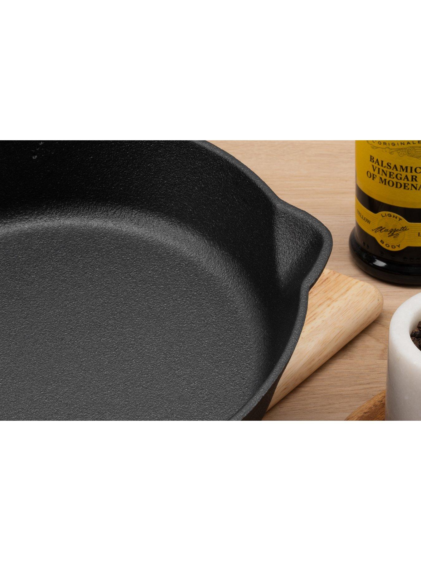 Image 4 of 5 of Prestige Cast Iron 26cm Skillet / Frypan With Dual Handle