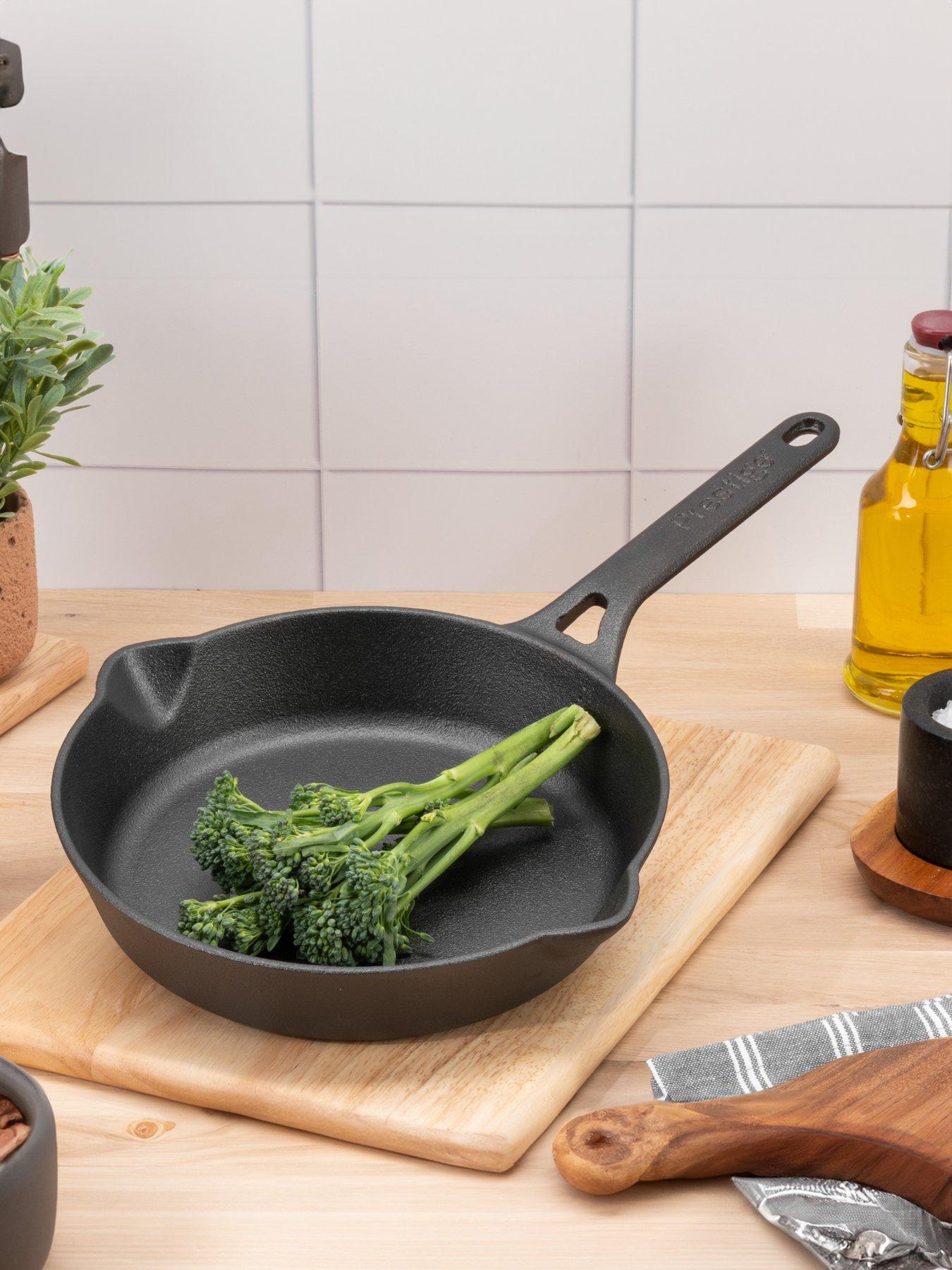 Prestige Cast Iron 22cm Skillet / Frypan