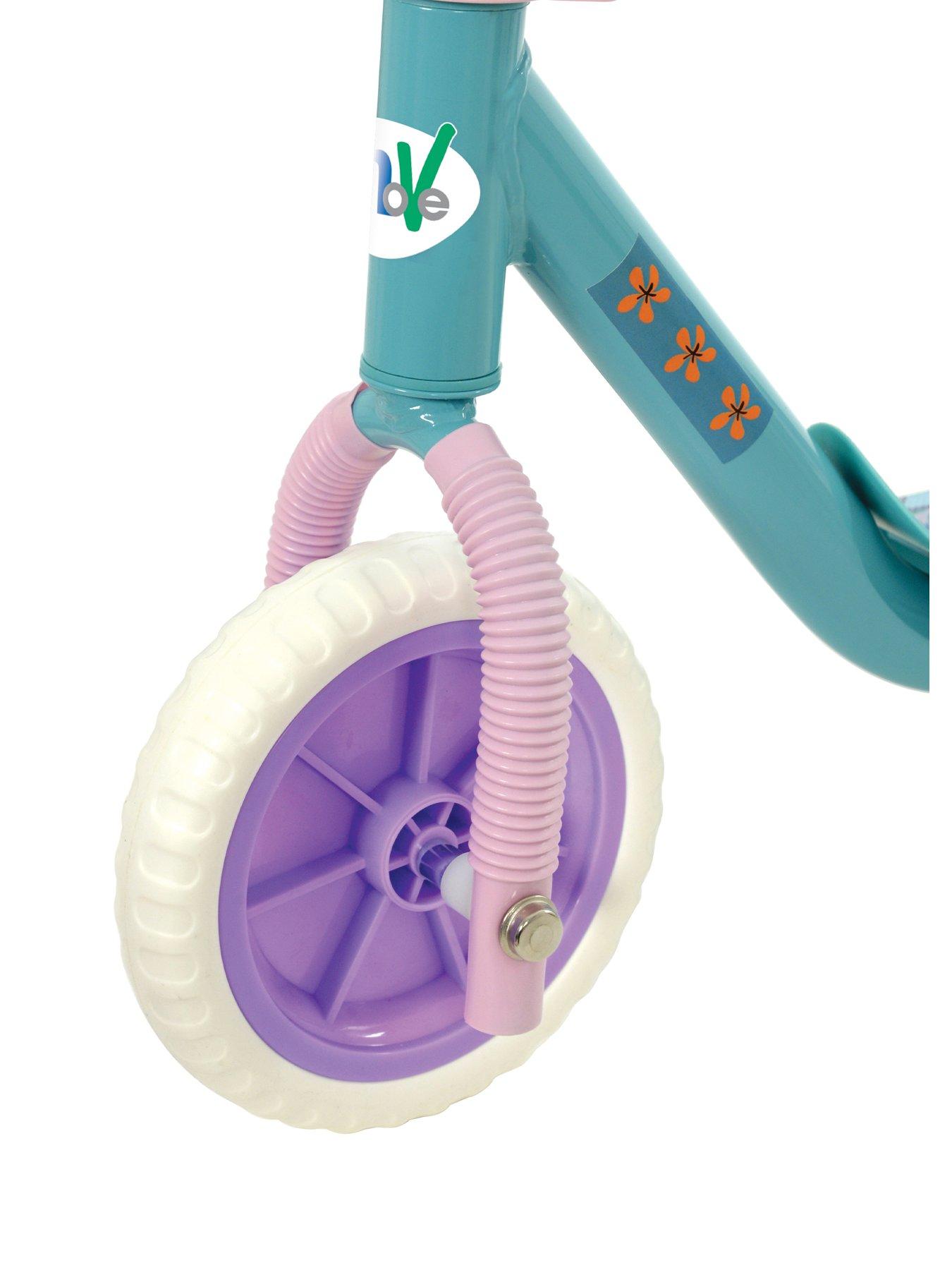 Image 2 of 7 of Disney Stitch Deluxe Tri Scooter