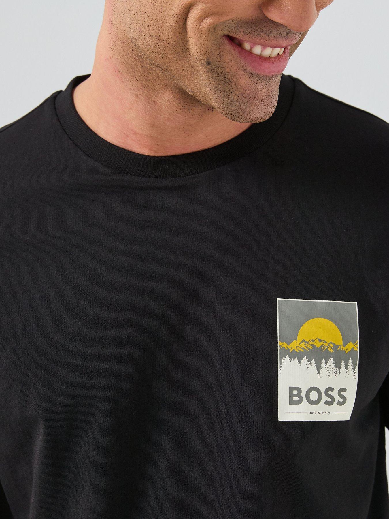 Image 4 of 6 of BOSS Te_Plain Small Chest Graphic T-Shirt - Black