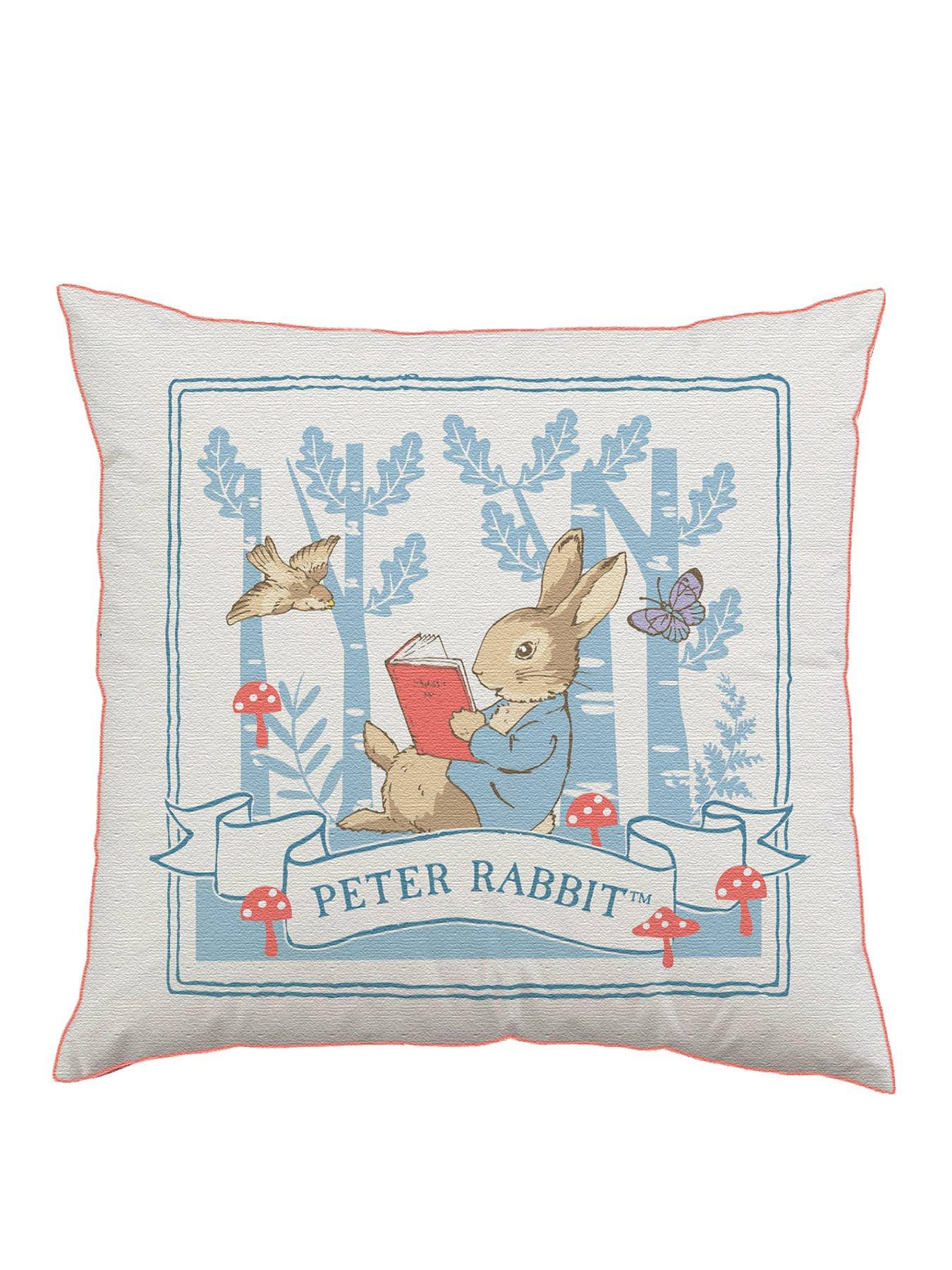 Peter Rabbit Forest Life Sqr Cushion 35x35cm
