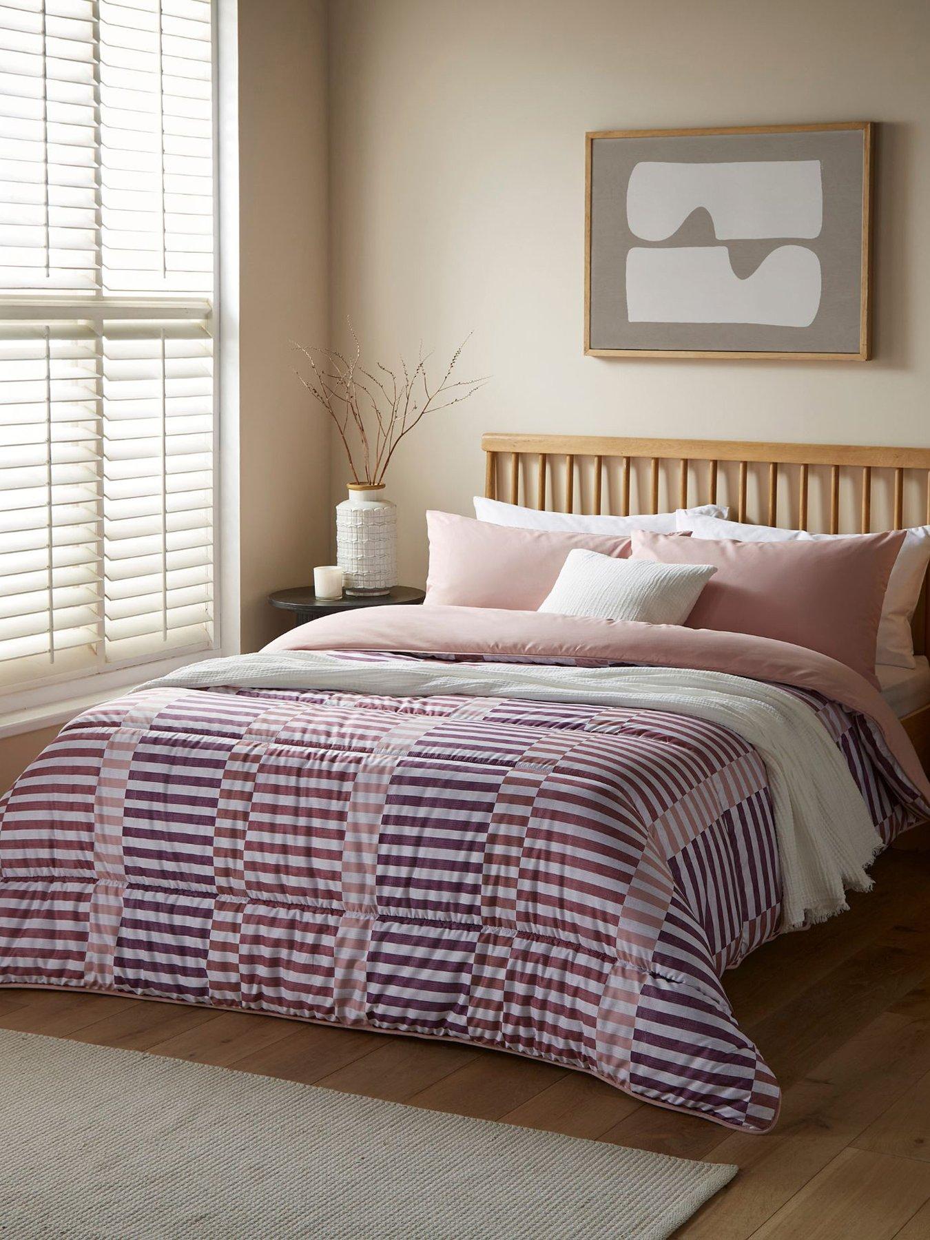 Night Lark Rosy Stripes 10.5 Tog Coverless Duvet Set