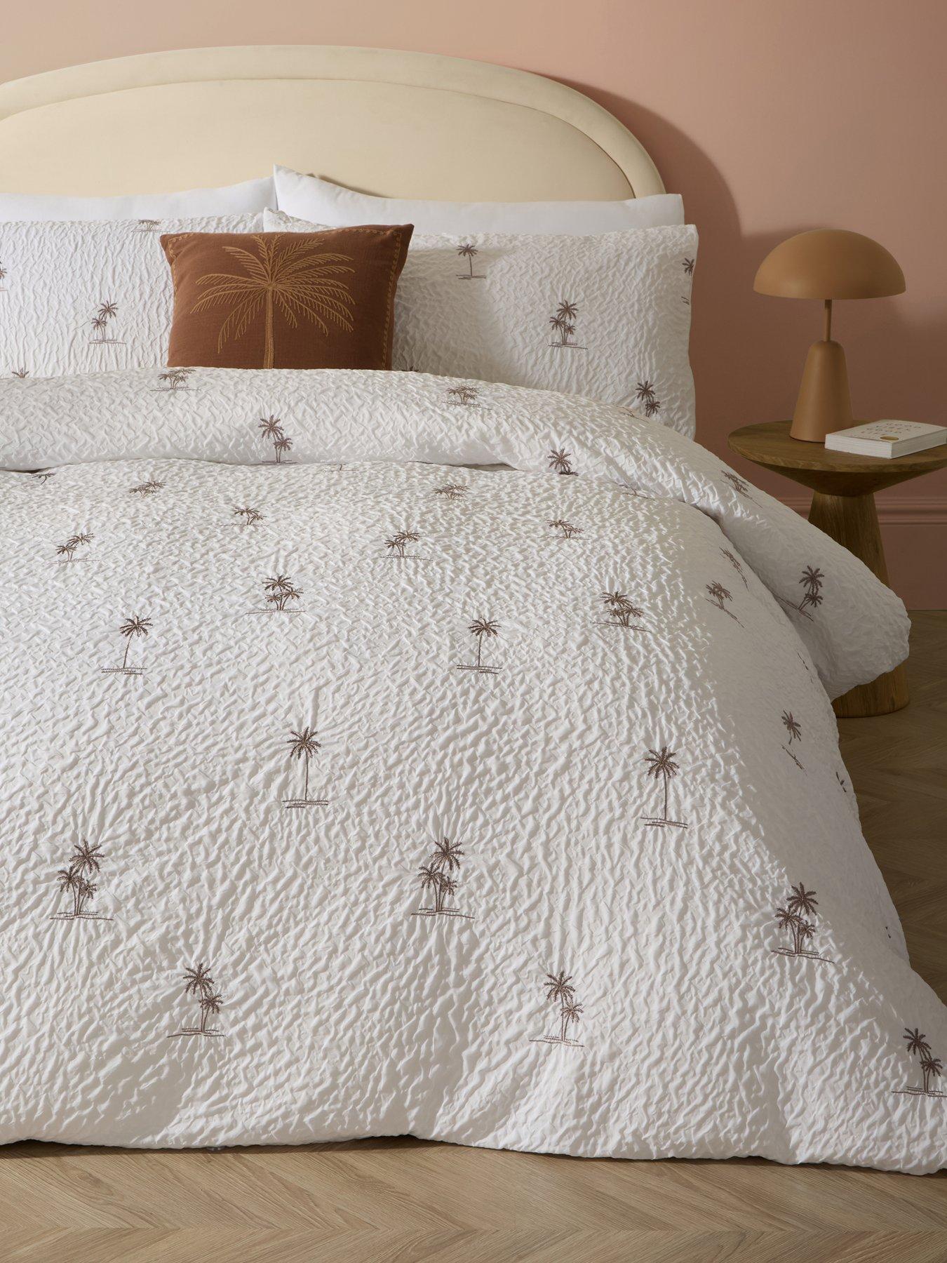 The Very Collection Palm Embroidered Textured Duvet Set