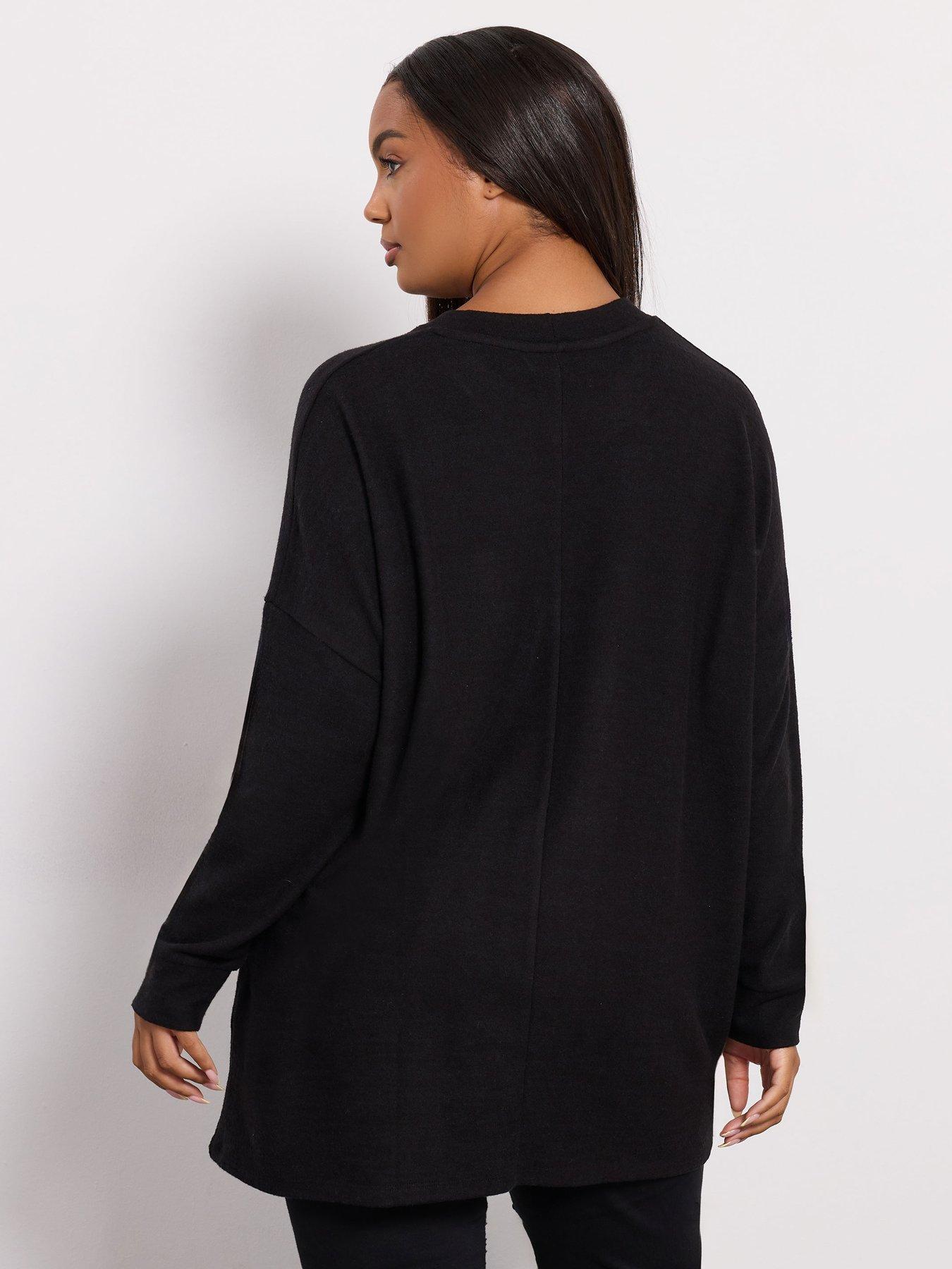Image 2 of 4 of Yours Curve Animal Heart Jumper - Black