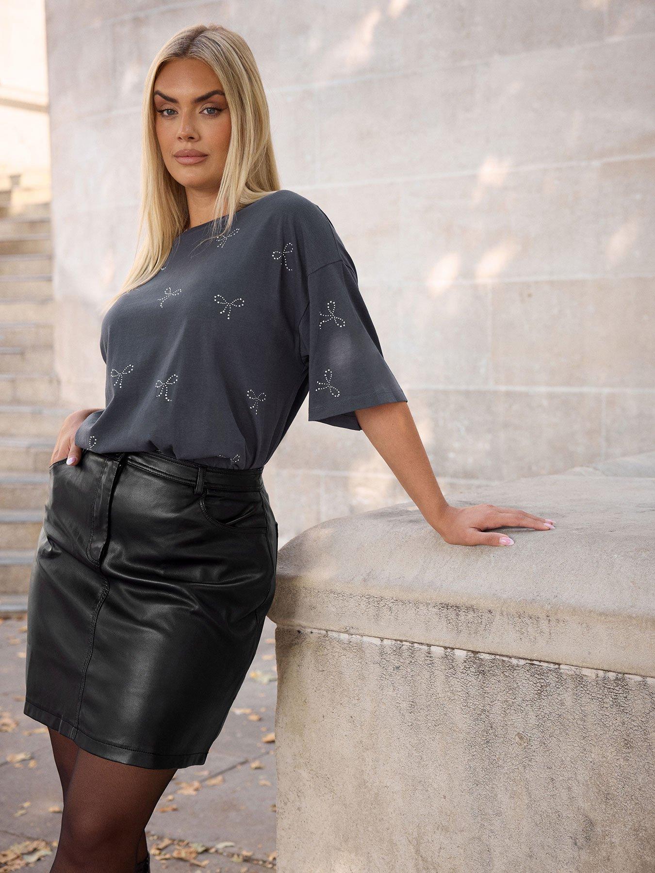 undefined Curve Oversized Stud T-shirt