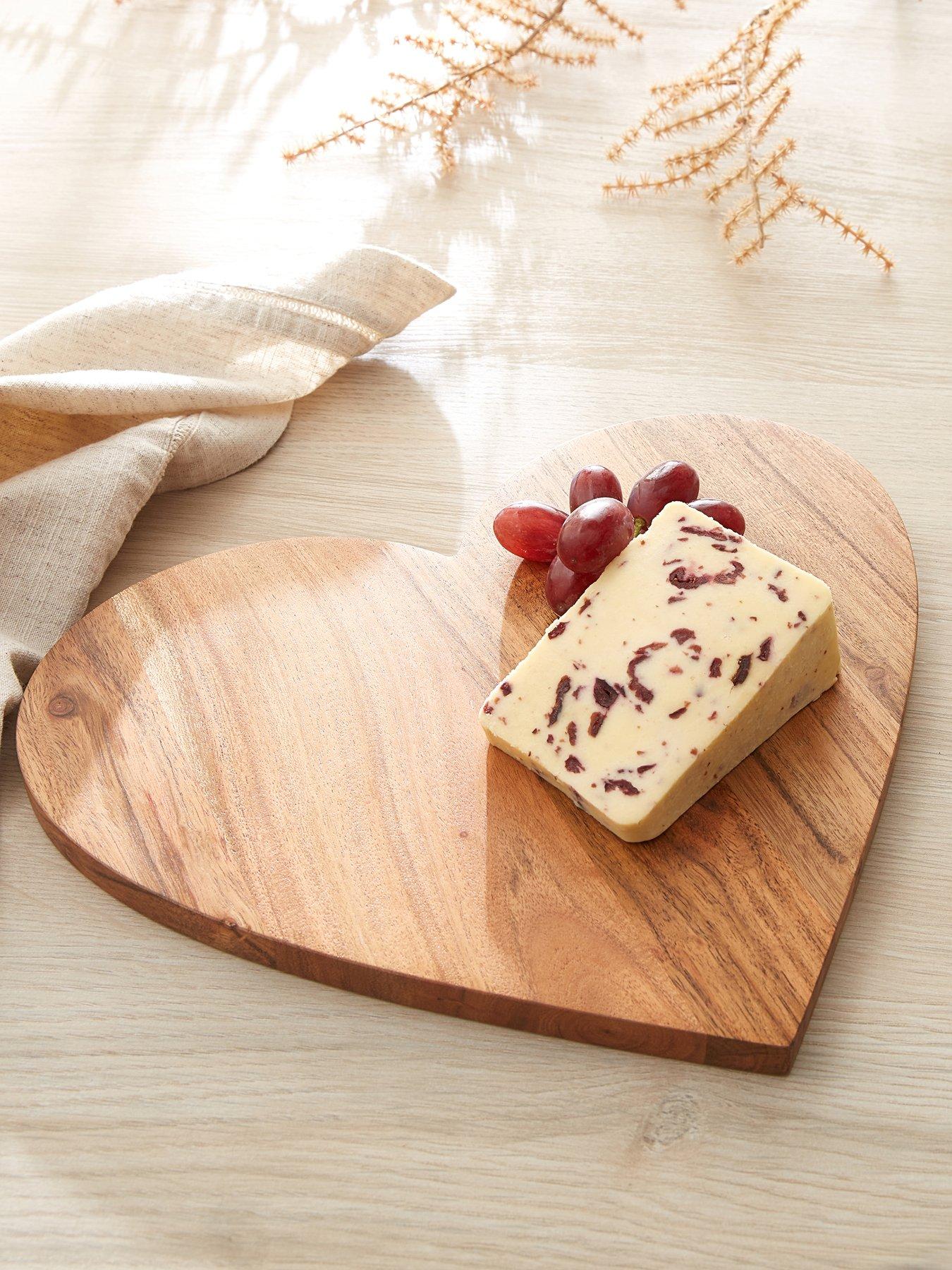 The Very Collection Heart Seving Board