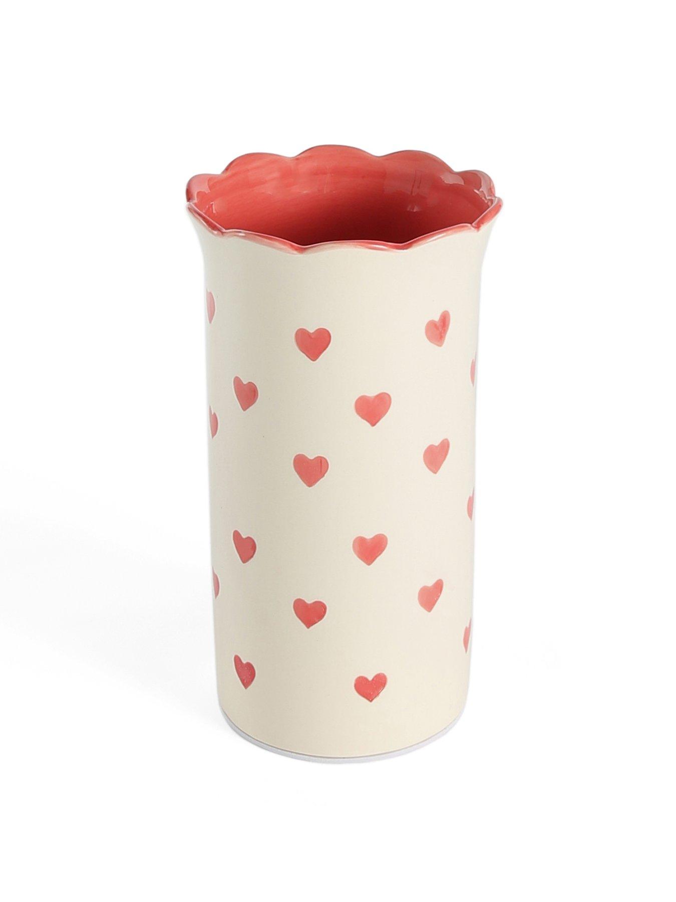 Image 3 of 6 of The Very Collection Scallop Edge Ceramic Vase