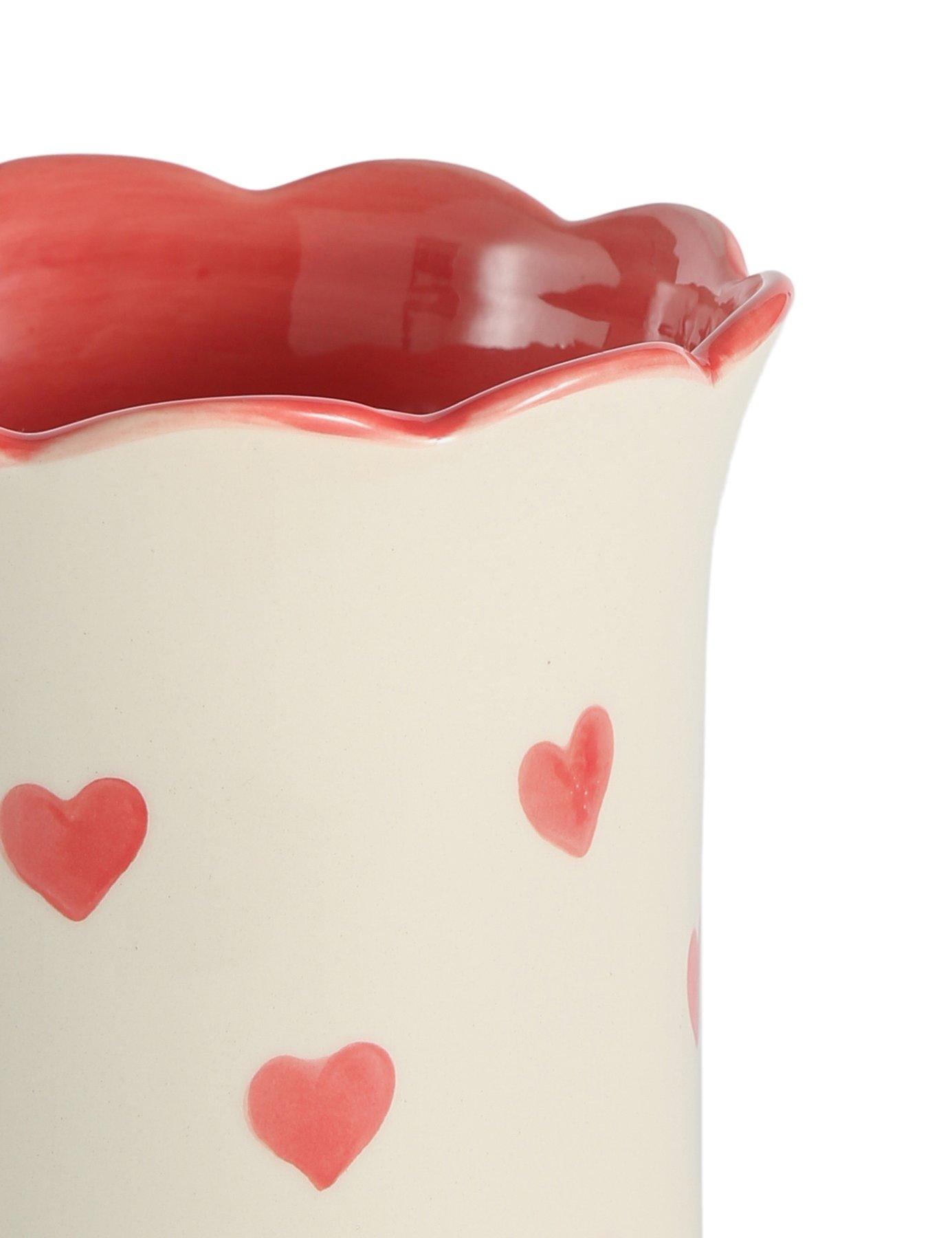 Image 4 of 6 of The Very Collection Scallop Edge Ceramic Vase