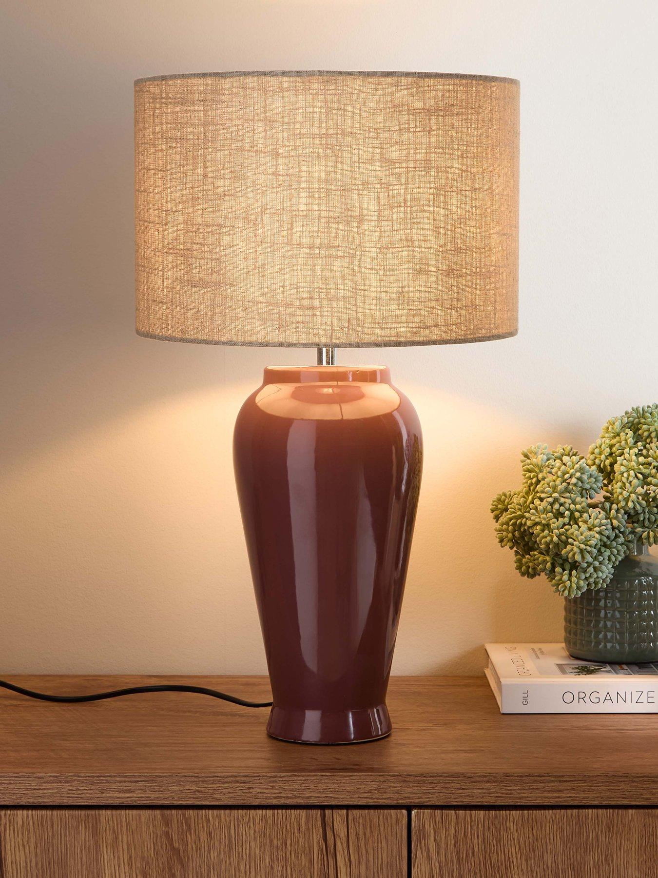 The Very Collection Tall Urn Mahogony Table Lamp