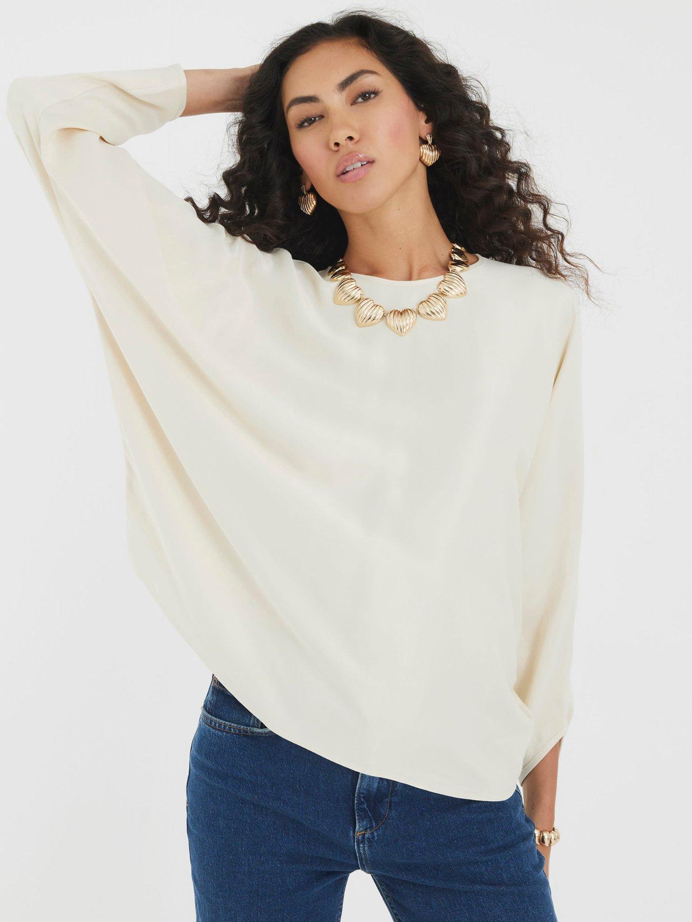 undefined Long Sleeve Batwing T-Shirt - Cream