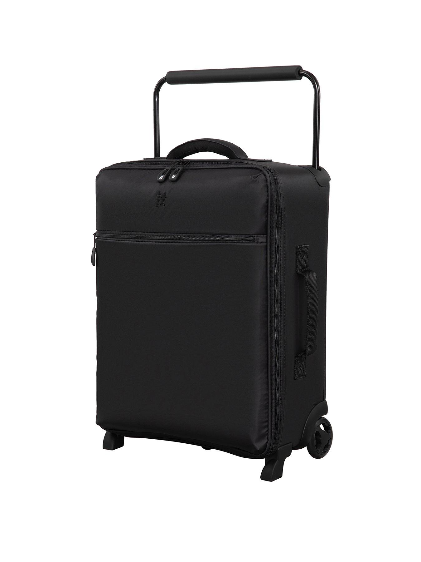 it Luggage Atmospheric Black Cabin Suitcase Very