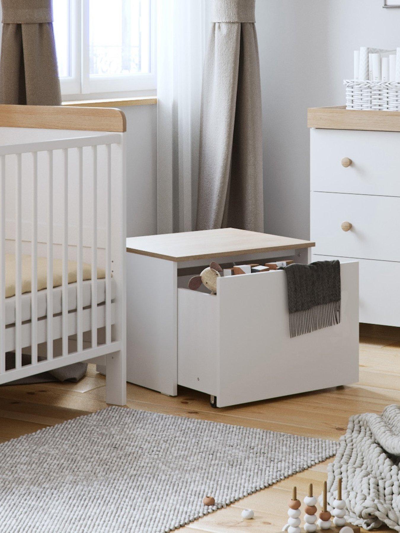 Image 1 of 4 of Little Acorns Toy Box