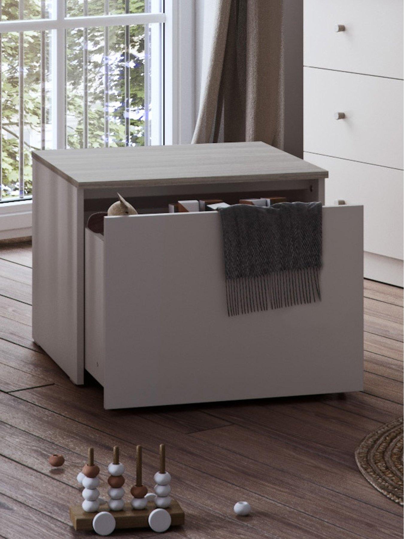 Little Acorns Toy Box