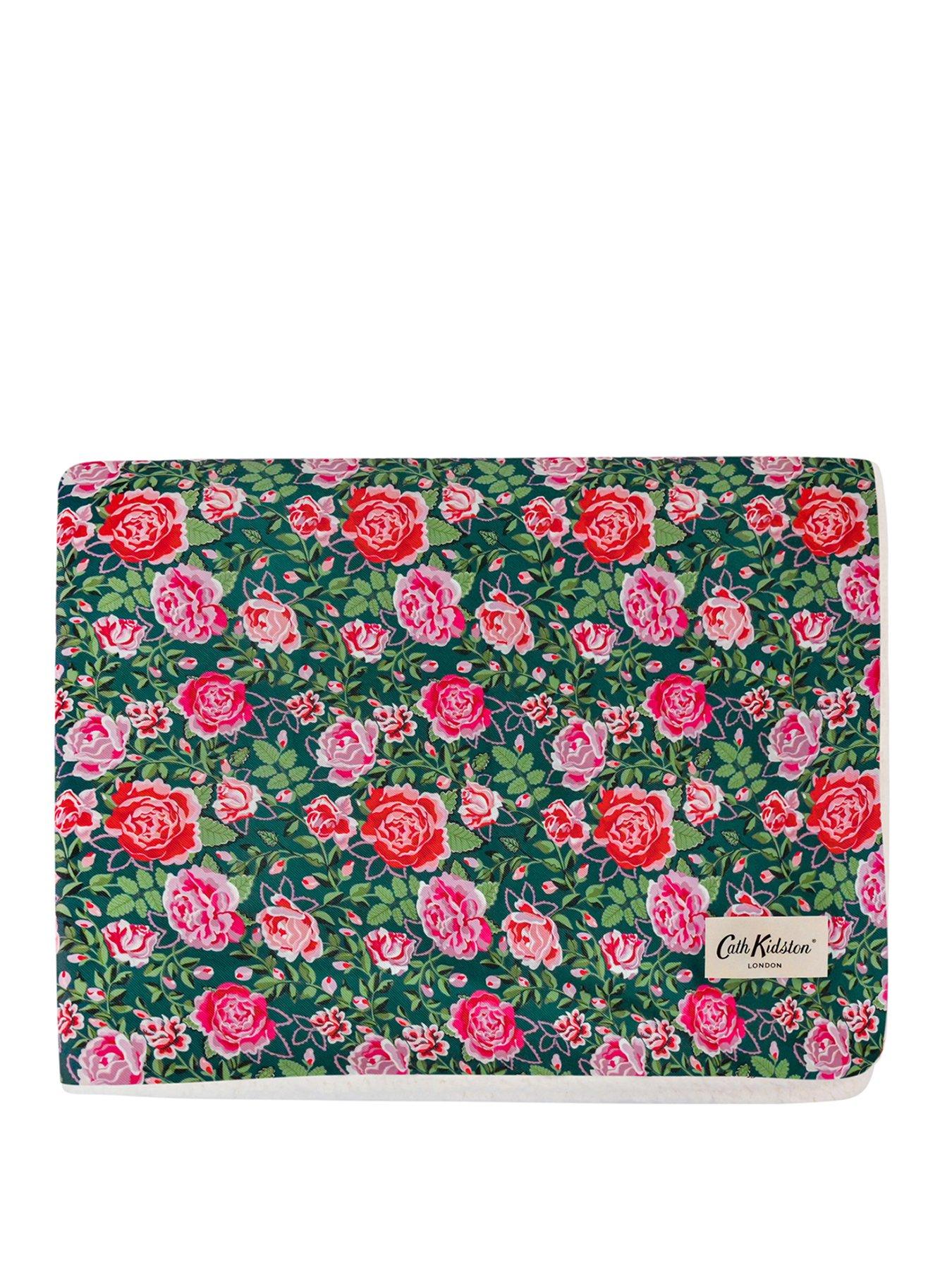 Image 1 of 4 of Cath Kidston Dolly Rose Pet Blanket