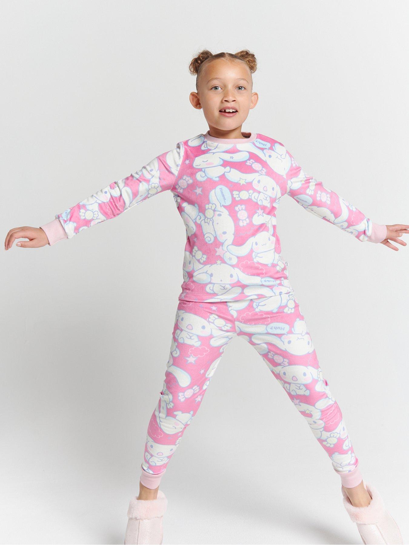 Brand Threads Girls Hello Kitty Fleece Pyjama Set
