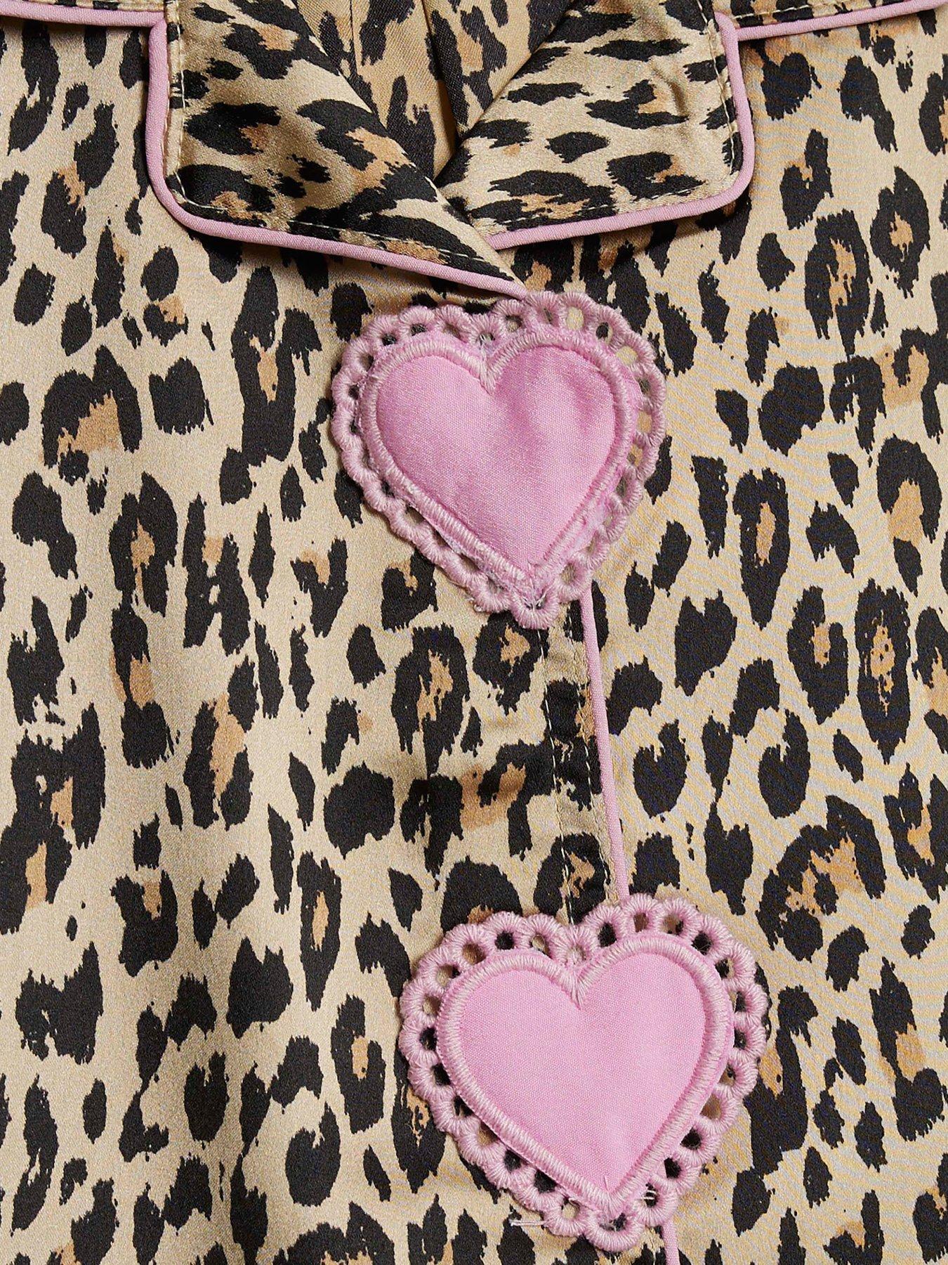 Image 4 of 4 of River Island Mini Girls Leopard Heart Pyjamas Set With Scrunchie - Brown