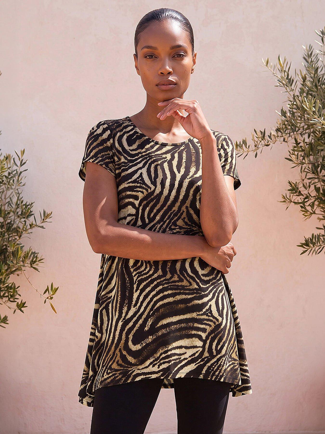 Roman Zebra Print Hanky Hem Top - Natural