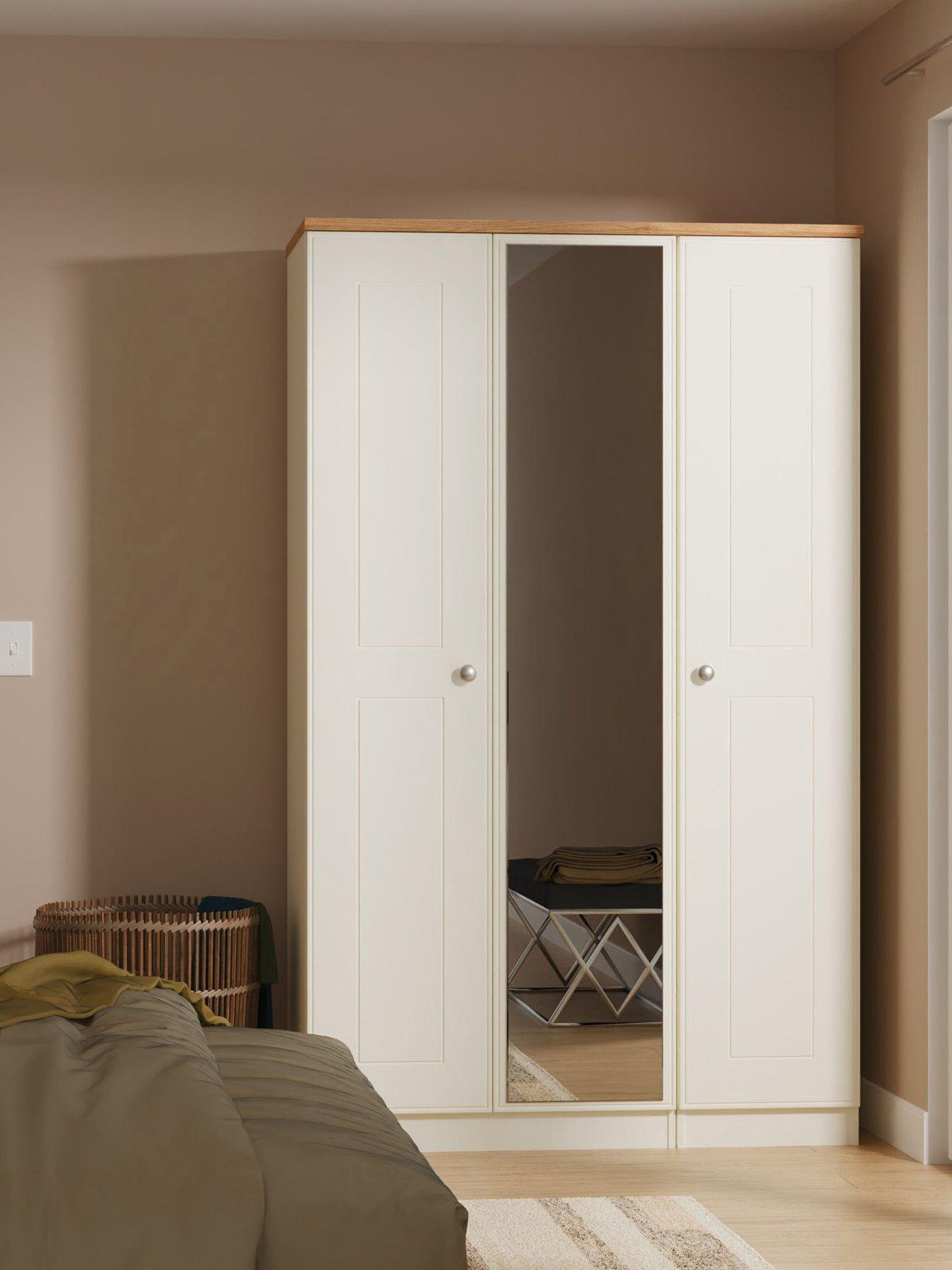 SWIFT Tivoli Triple Wardrobe With Mirror