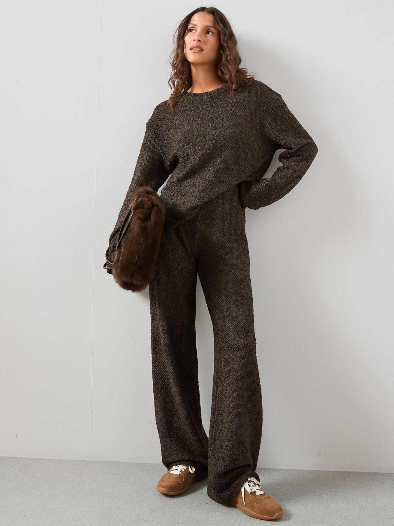 Image 3 of 7 of The Very Collection Boucle Oversized Sweatshirt Co-Ord - Brown