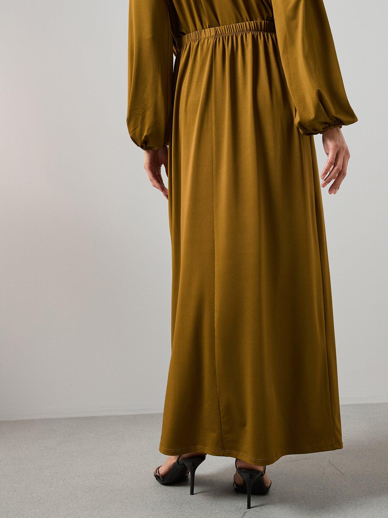 Image 2 of 6 of The Very Collection Volume Jersey Maxi Skirt Co-ord&nbsp;- Green
