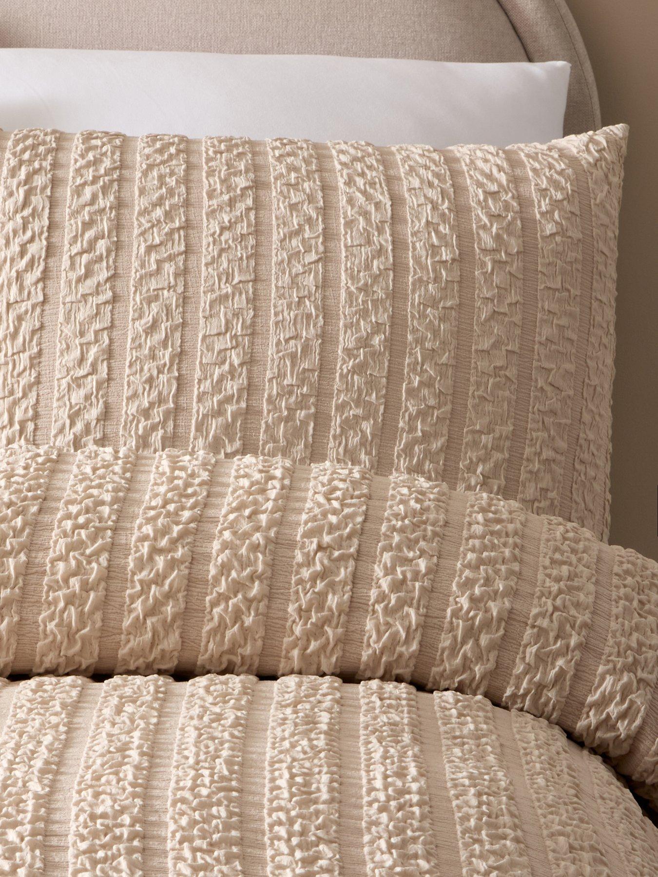Image 4 of 5 of The Very Collection Michelle Keegan Super Soft Seersucker Stripe Duvet Set