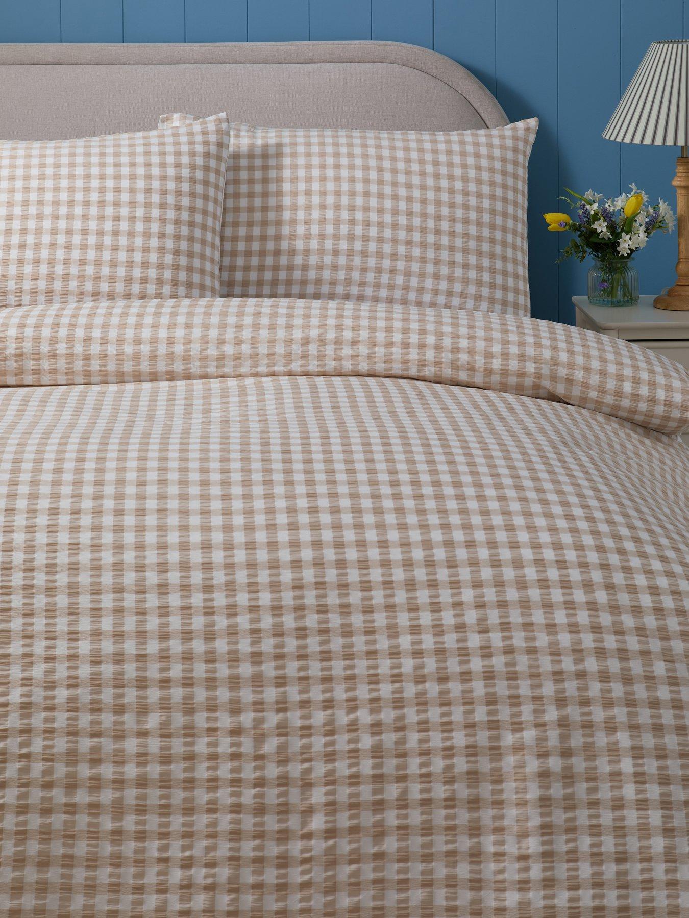 Image 3 of 5 of The Very Collection Gingham Seersucker Duvet Set