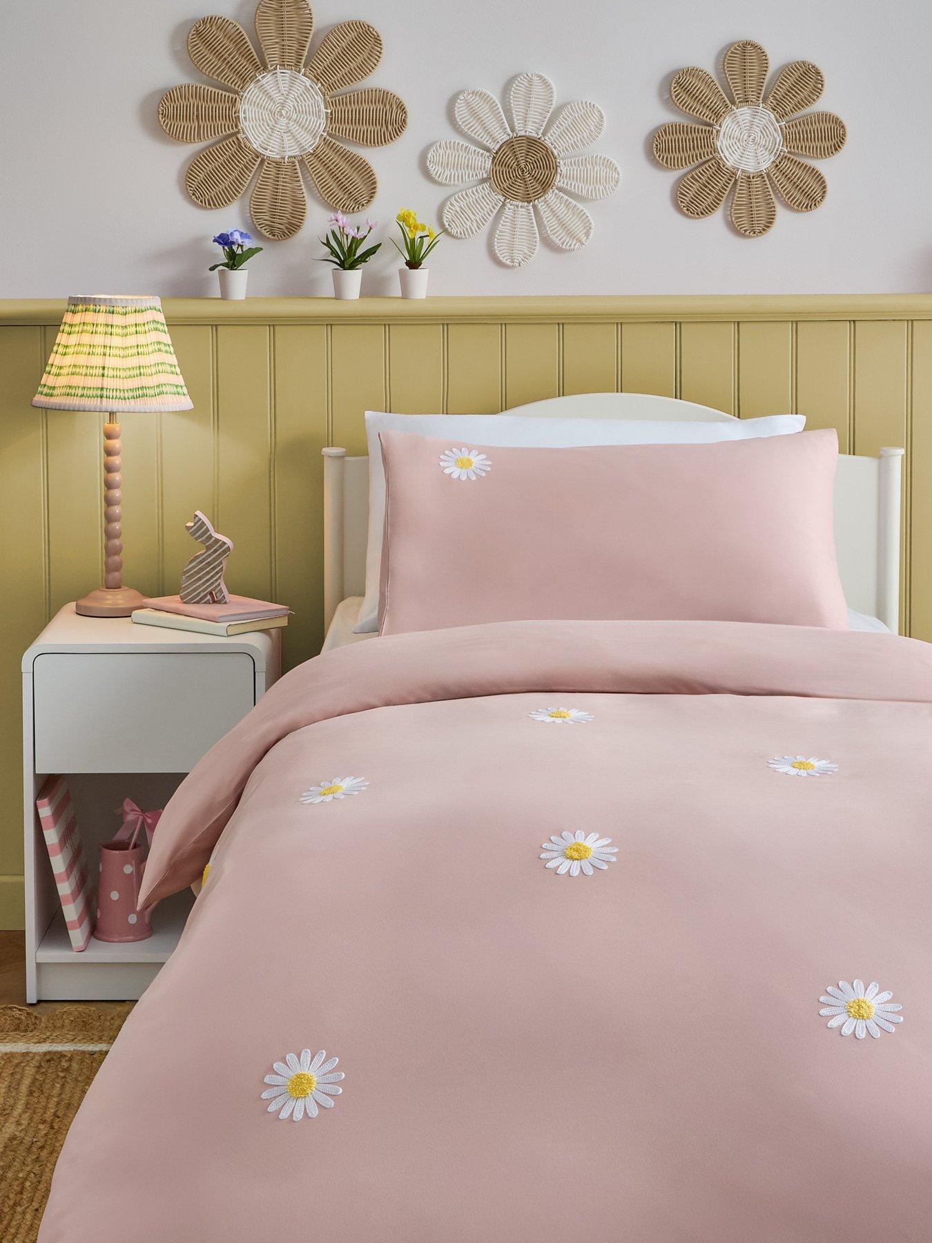 The Very Collection Embroidered Daisy Duvet Set - Db
