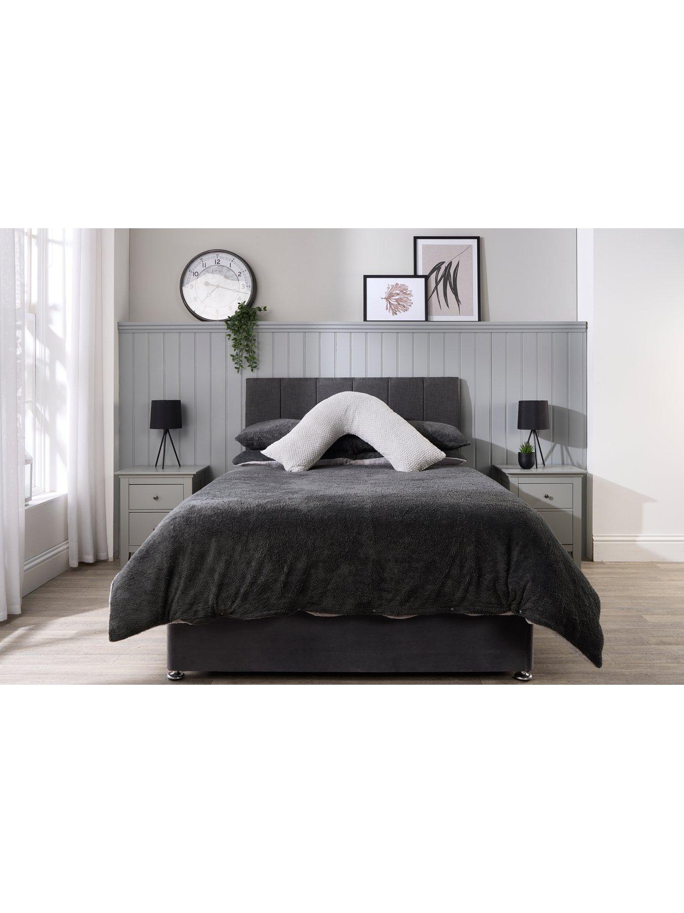 Image 7 of 7 of The Very Collection Waffle V Shaped Pillow - Grey