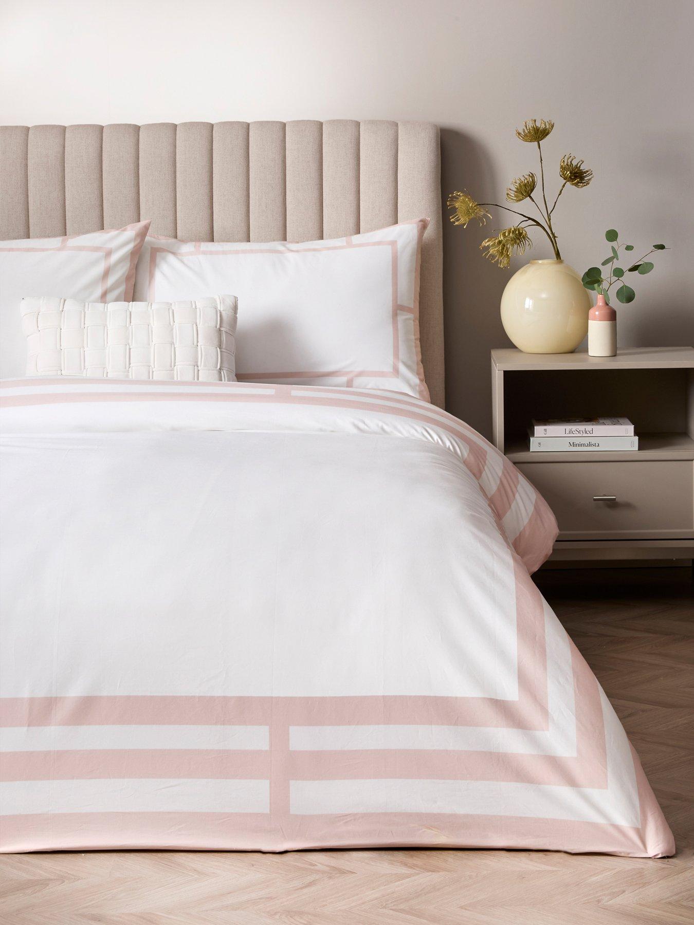 Image 1 of 4 of The Very Collection Apollo Luxe Border 200&nbsp;Thread Count&nbsp;Cotton Sateen Duvet Set