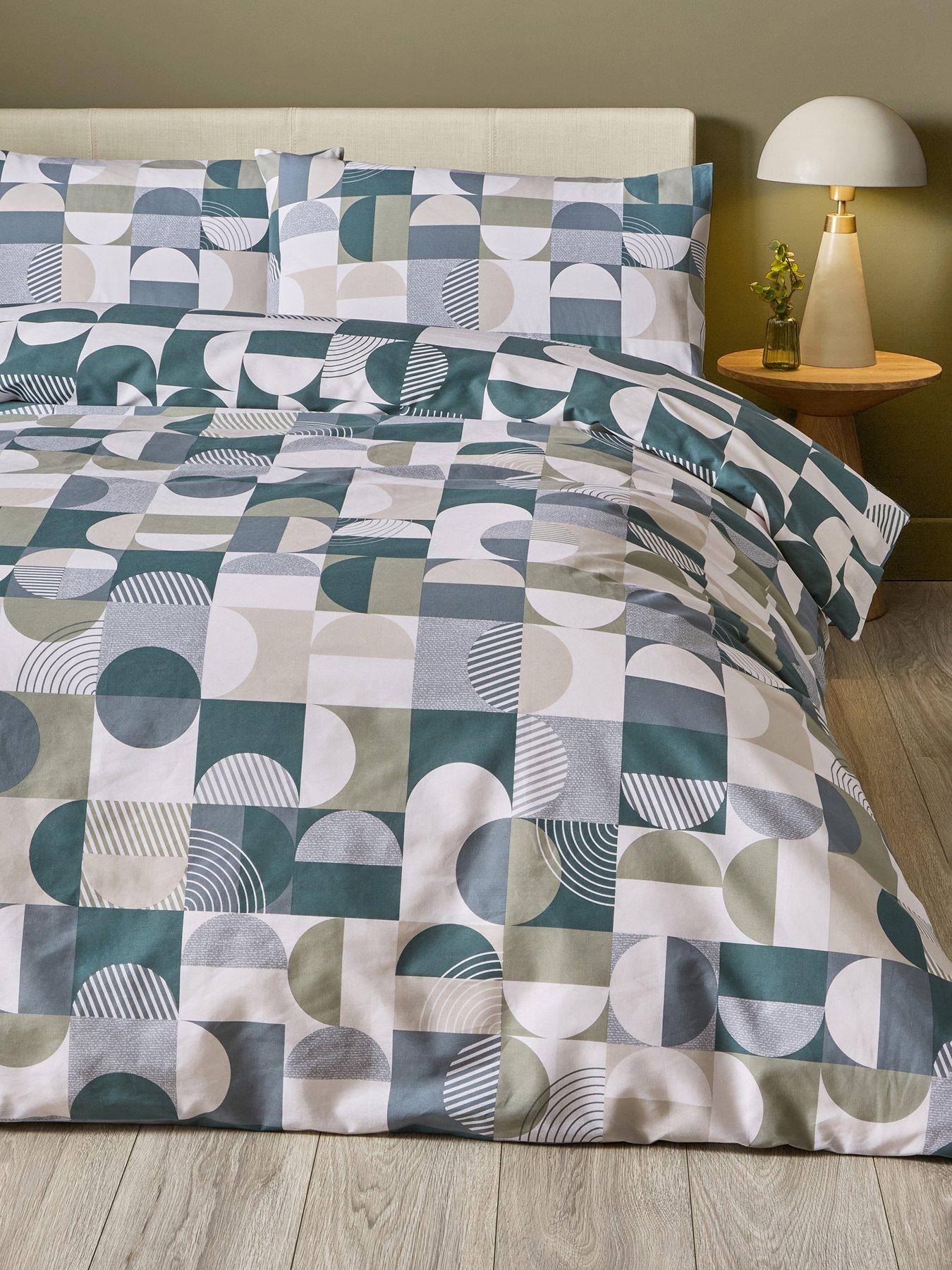 Image 1 of 5 of The Very Collection Geo Print Duvet Set
