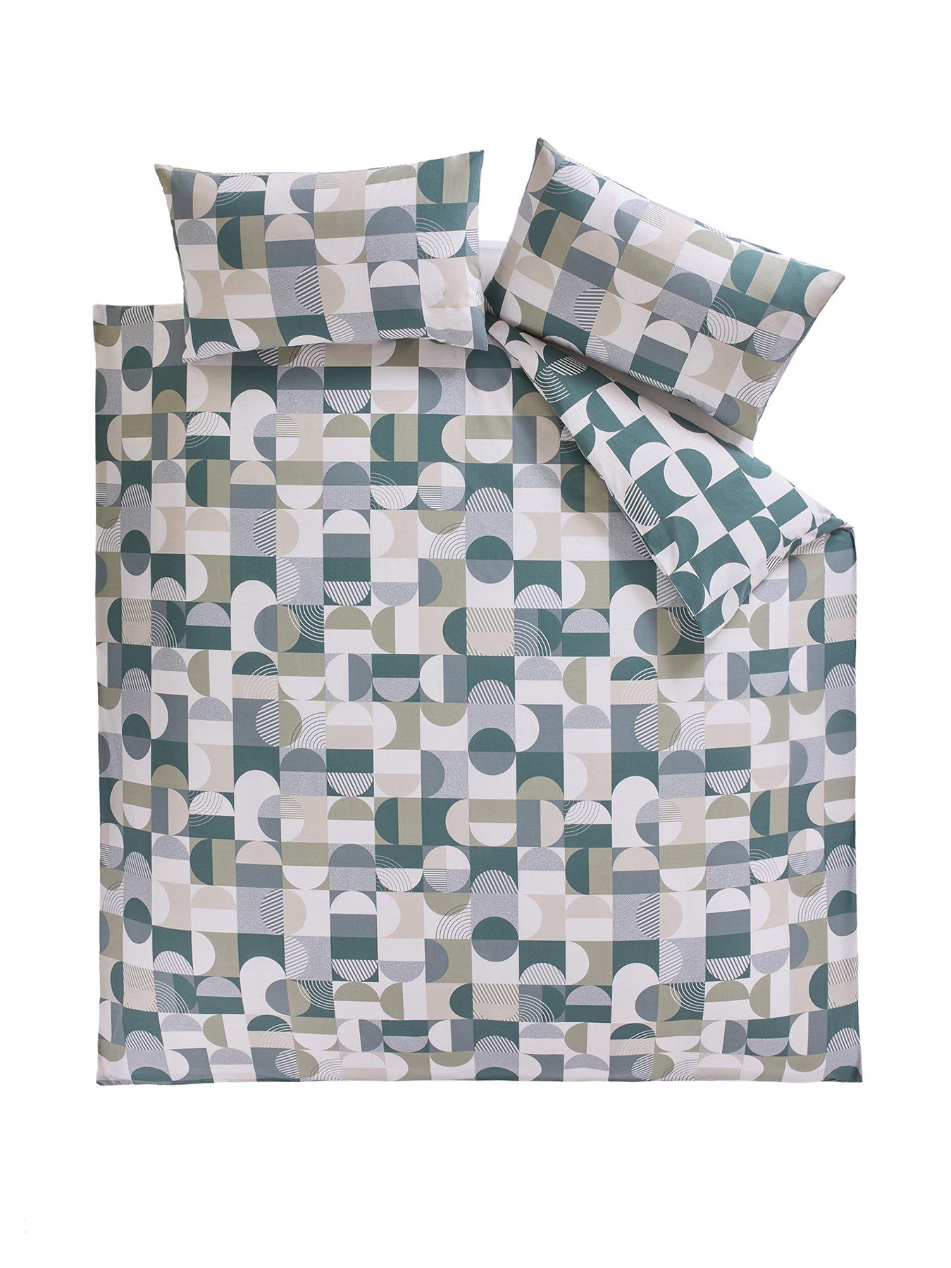Image 2 of 5 of The Very Collection Geo Print Duvet Set