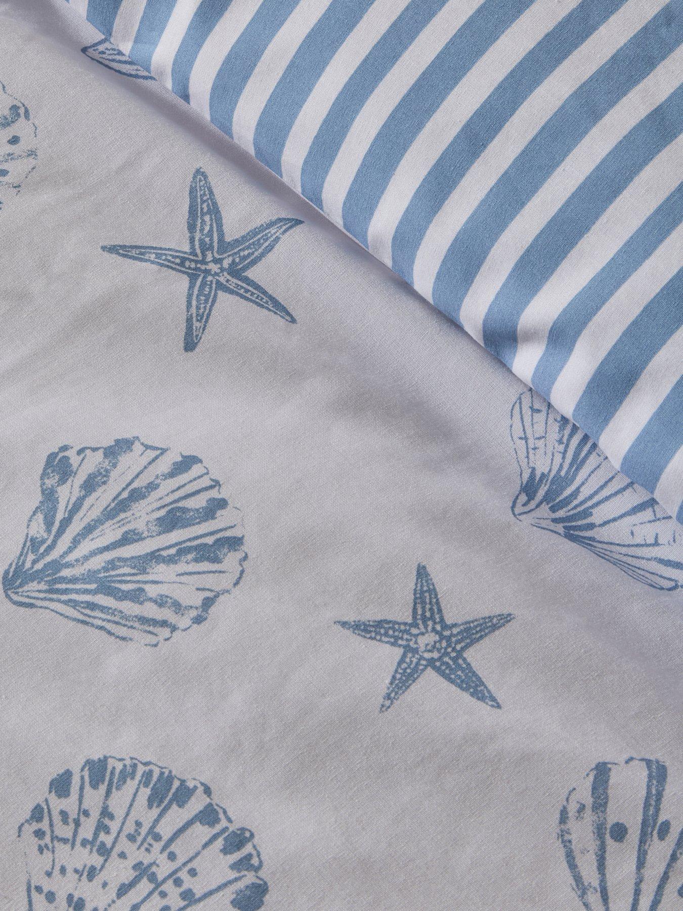 Image 4 of 5 of The Very Collection Shells Printed Duvet Set