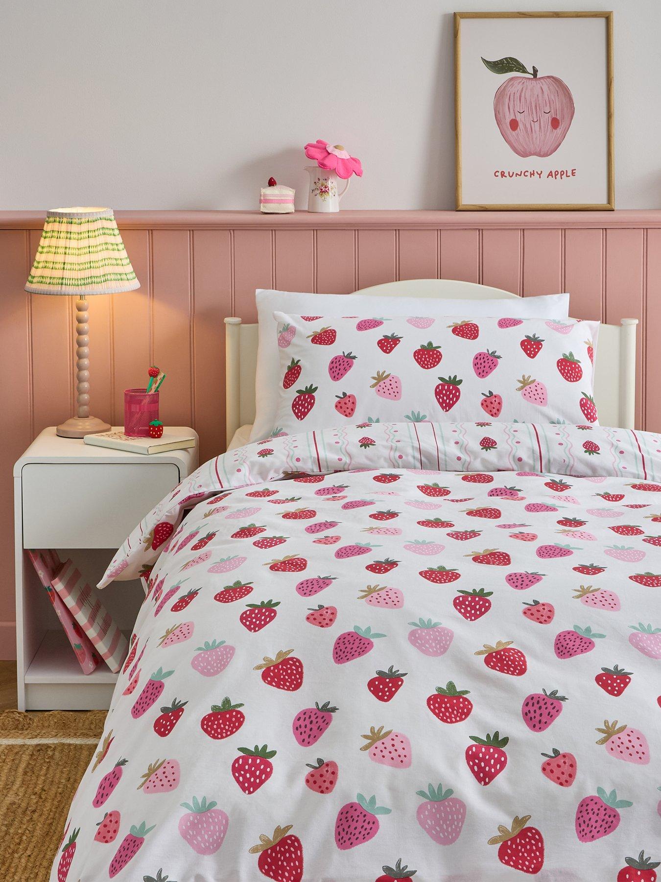 The Very Collection Strawberry Print Duvet Set