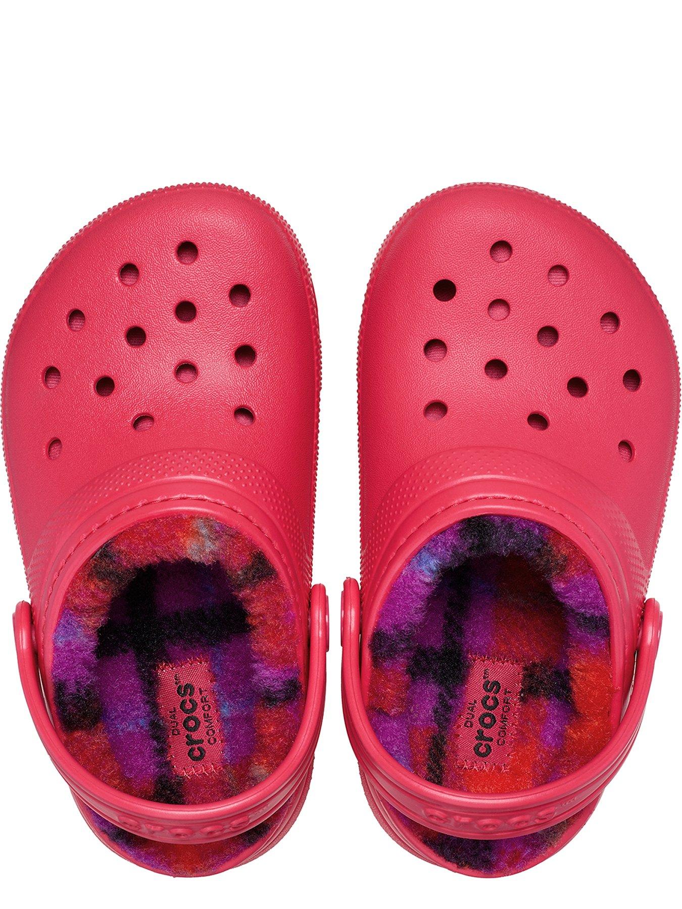Crocs Classic Lined Bold Check Clog - Red | Very
