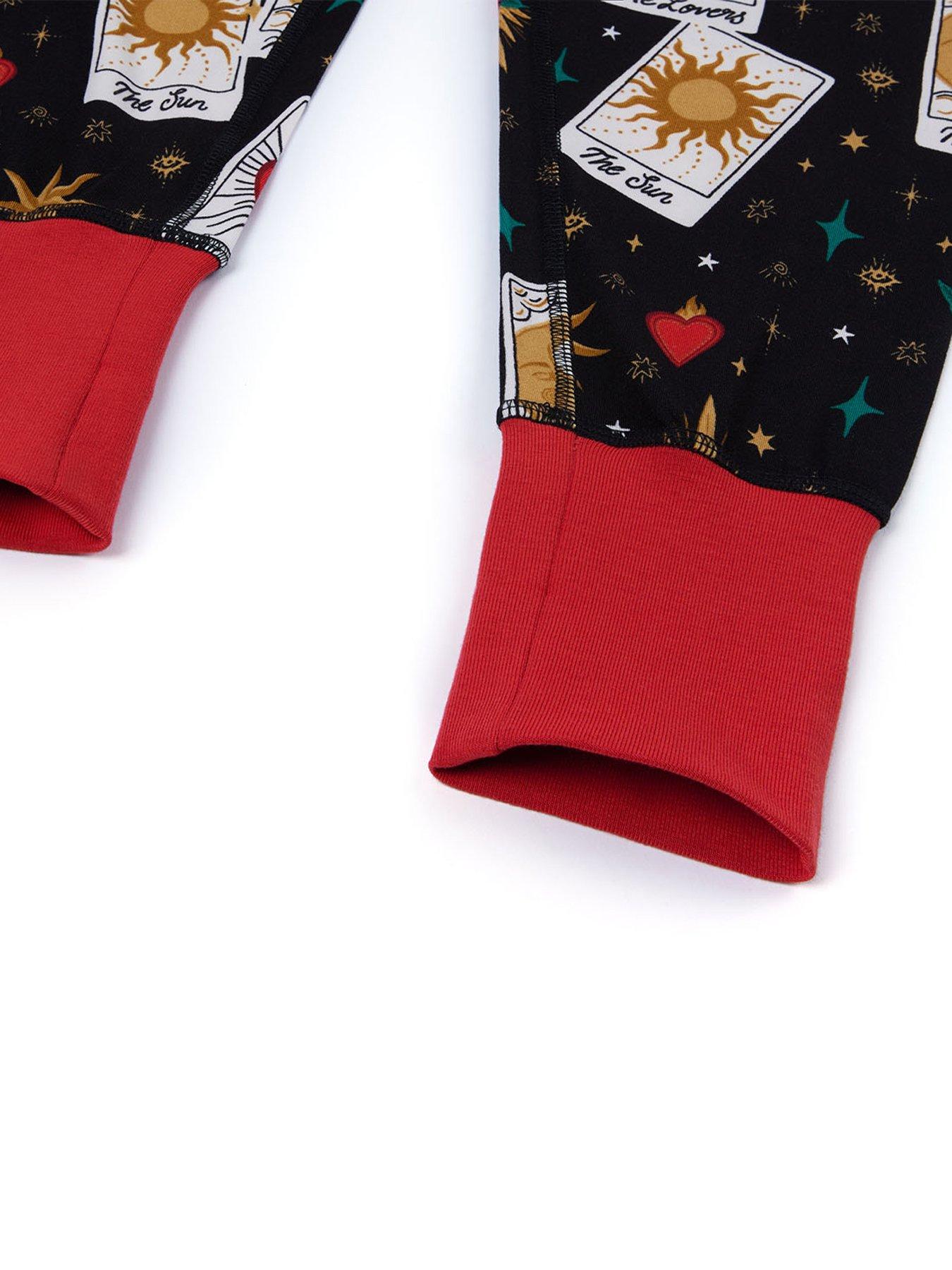 Image 3 of 3 of CHELSEA PEERS Unisex Kids Tarot Card Print Pyjamas With Extendable Cuffs - Black