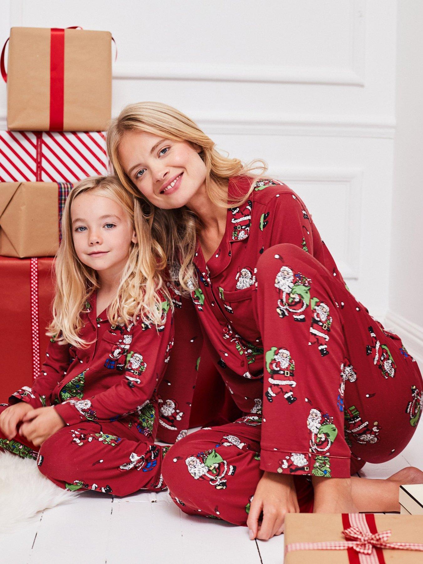CHELSEA PEERS Unisex Kids Santa Snowball Print Pyjamas - Red