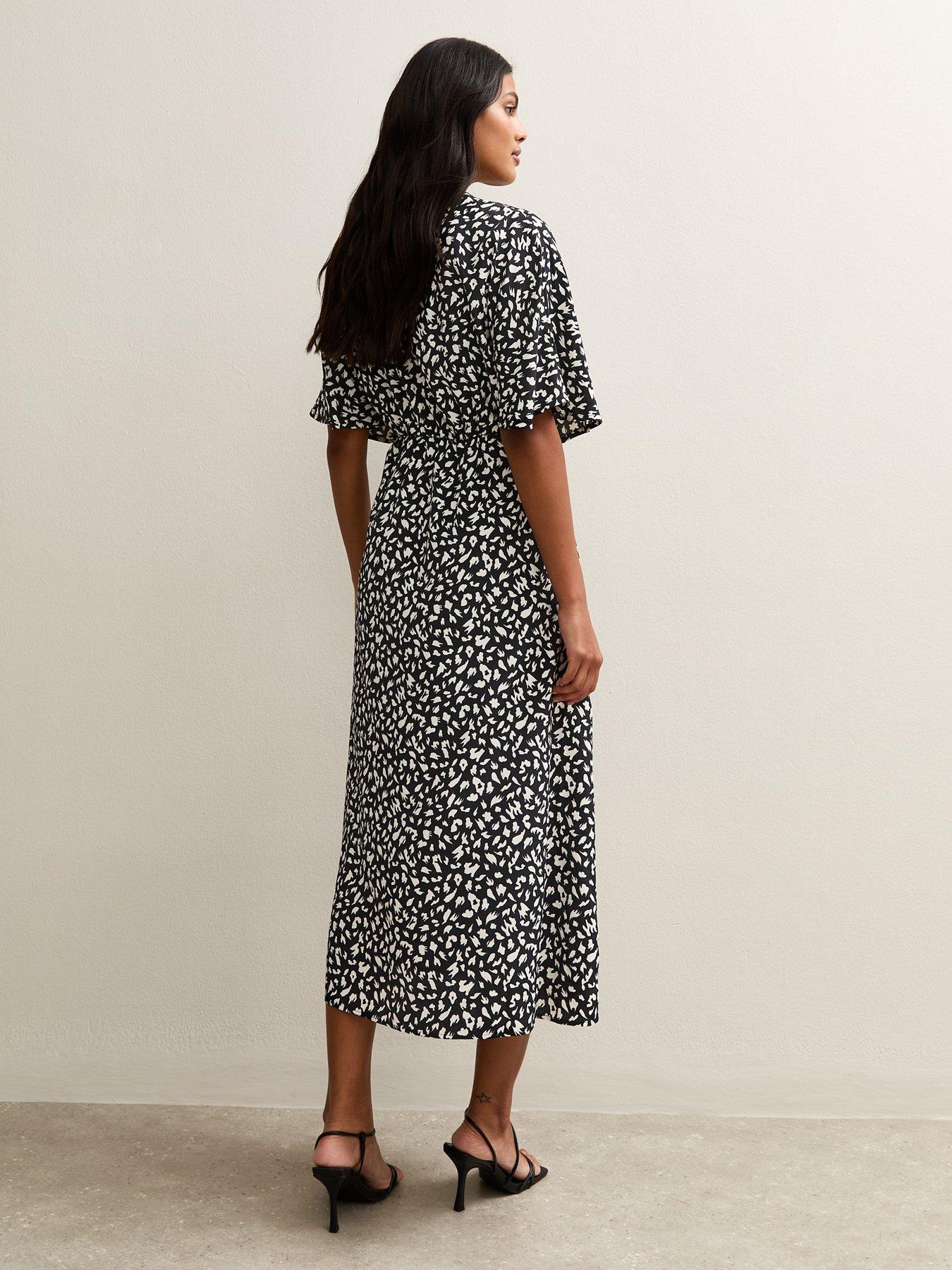 Image 2 of 5 of New Look Batwing Sleeve Midi Dress - Print
