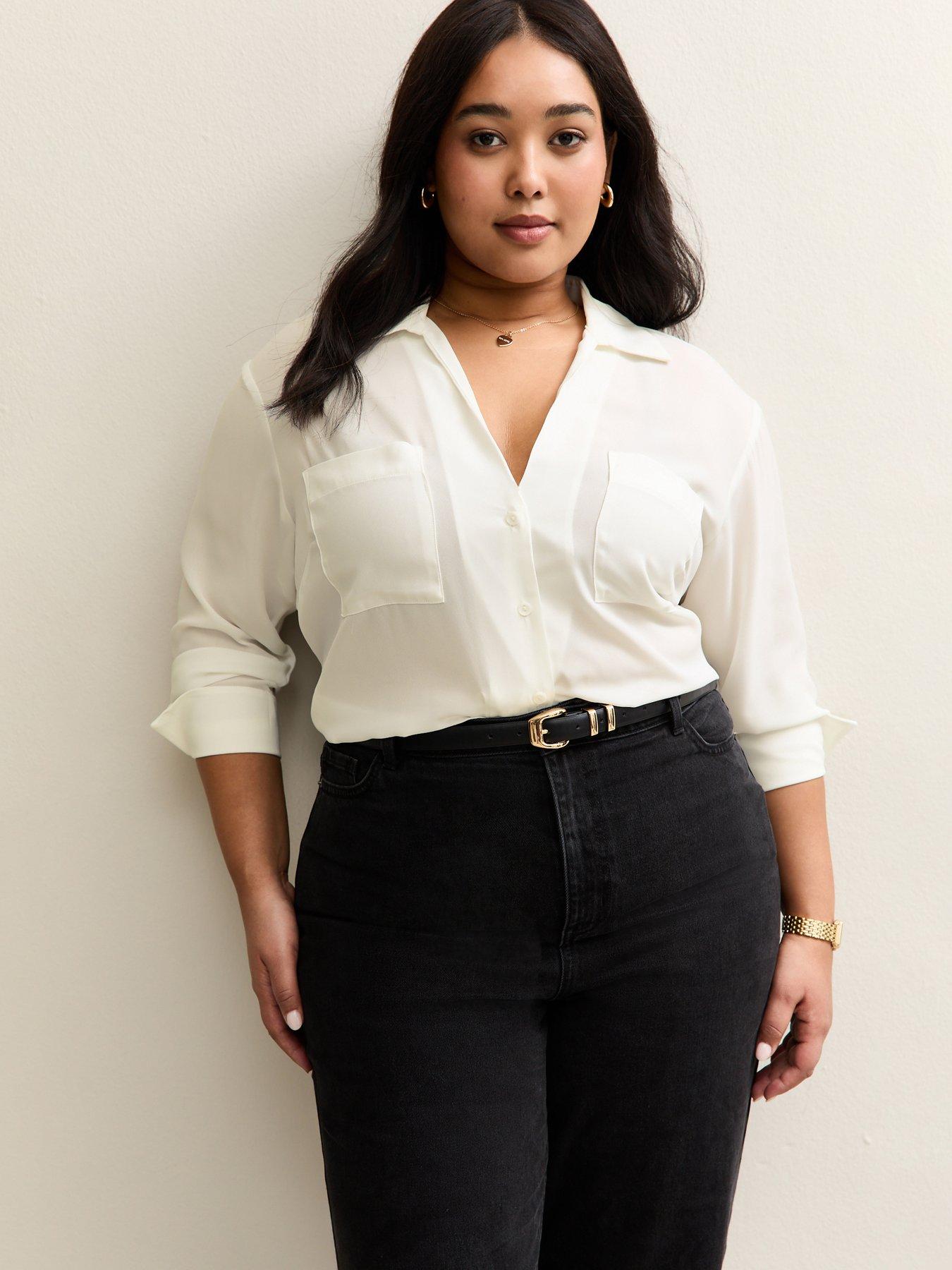 New Look Curves White Front Pocket V-neck Shirt