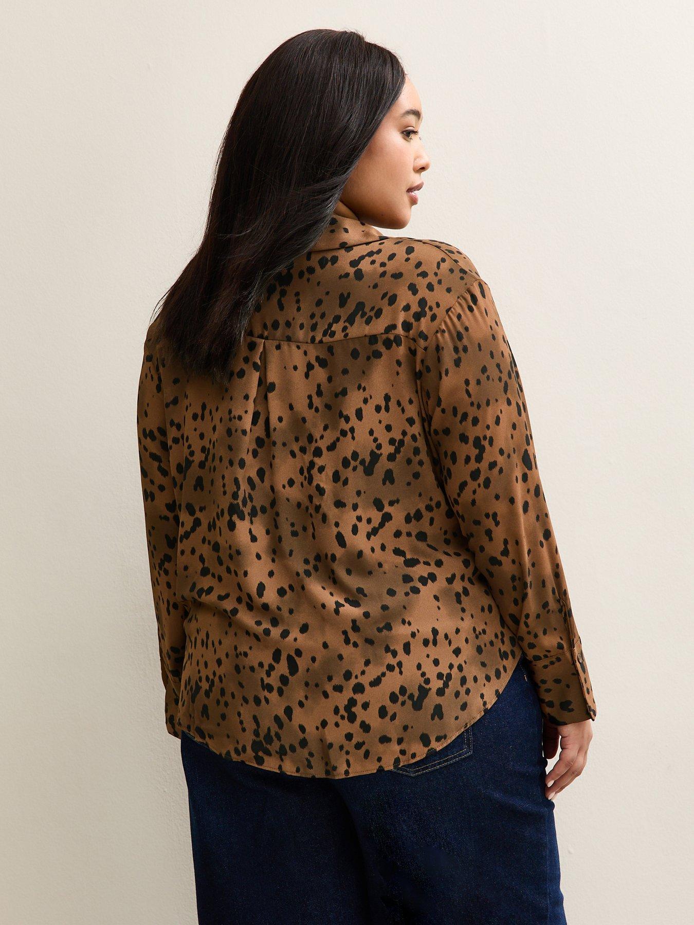 Image 2 of 5 of New Look Curves Speckled Pattern Shirt - Brown