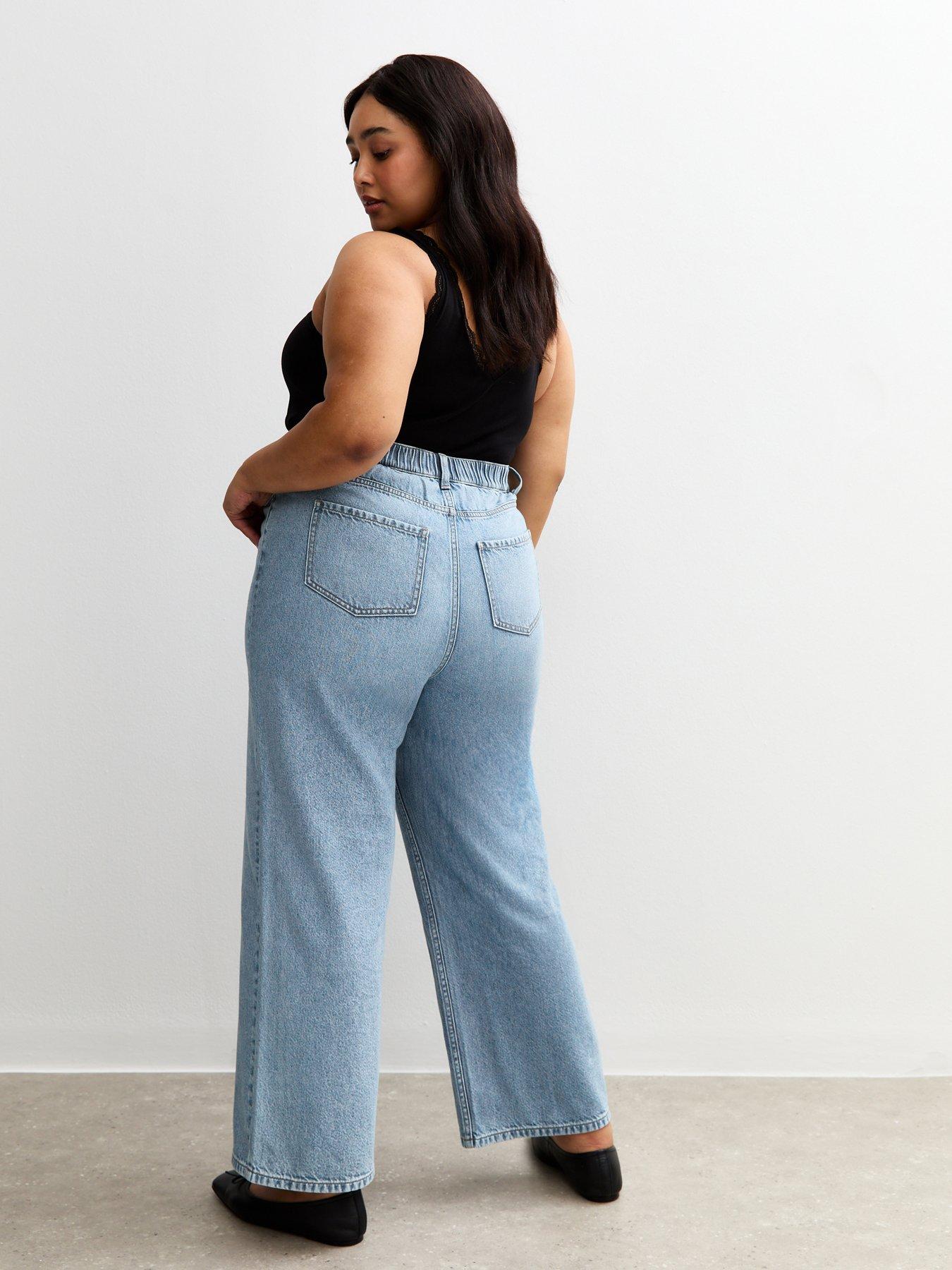 Image 2 of 6 of New Look Curves Elasticated Wide Leg Jeans - Light Blue