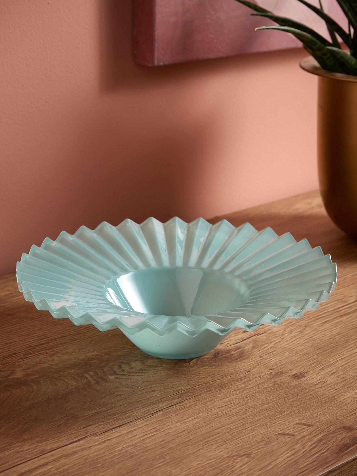 The Very Collection Fluted Fan Deco Bowl