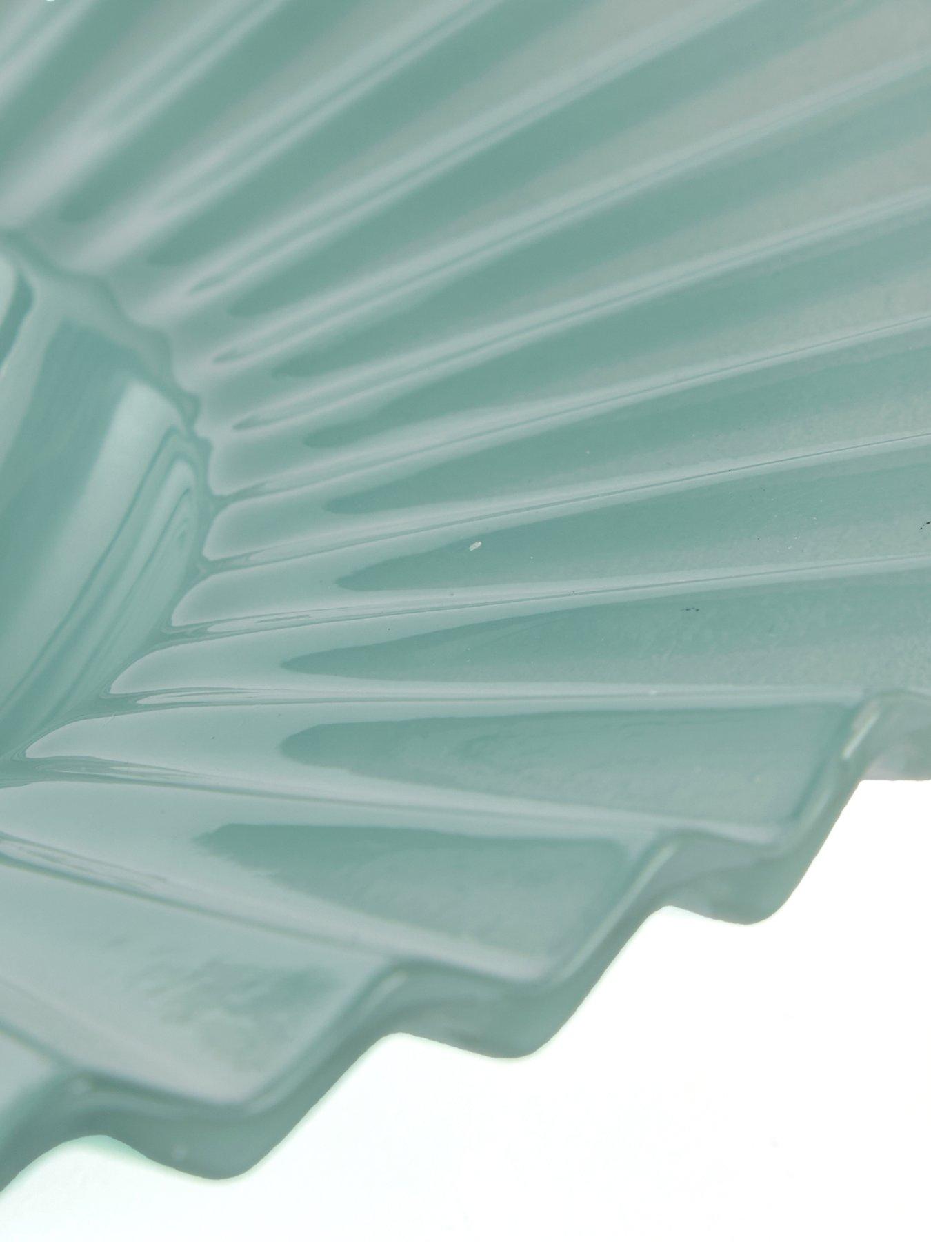 Image 4 of 6 of The Very Collection Fluted Fan Deco Bowl