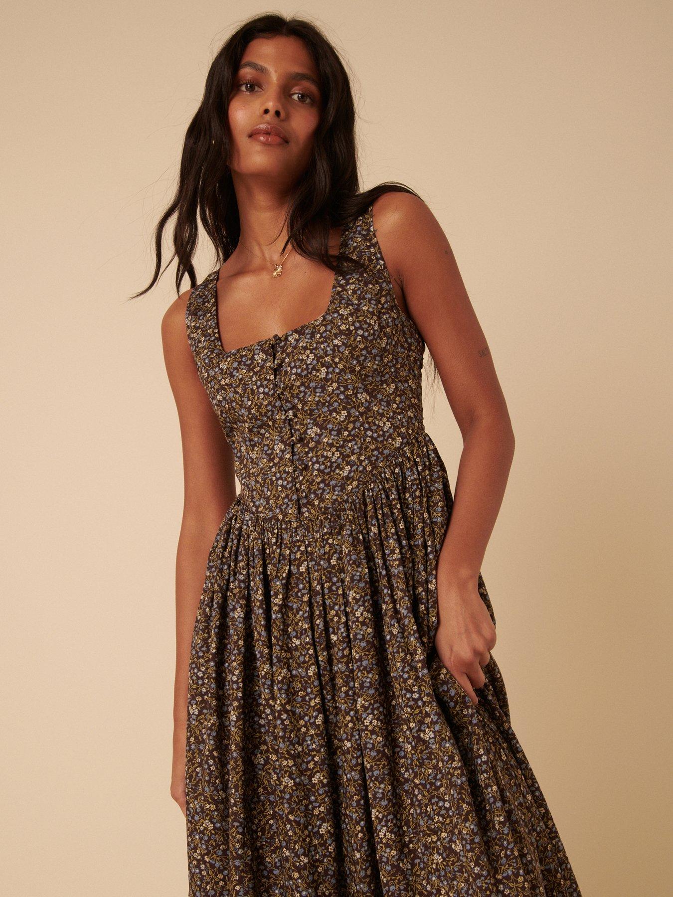 brown ditsy dress Just Say Yes Brown Ditsy Floral Dress, Large - The Mint Julep Boutique