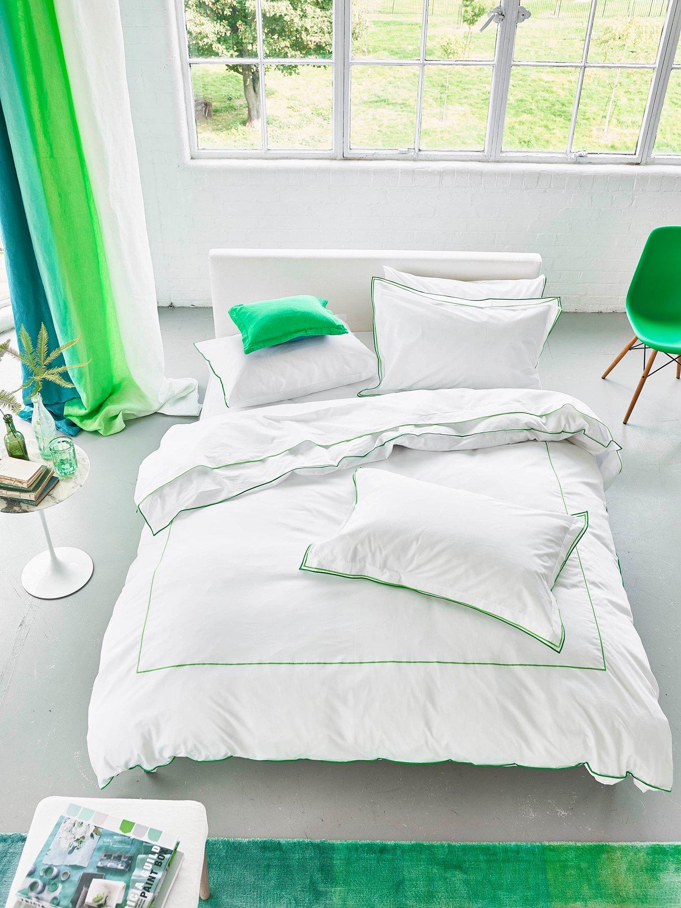 Designers Guild Astor 100% Cotton Quilt Set Emerald Green