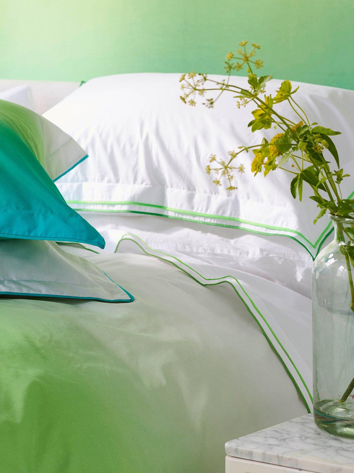 Designers Guild Astor 100% Cotton Flat Sheet Emerald Green