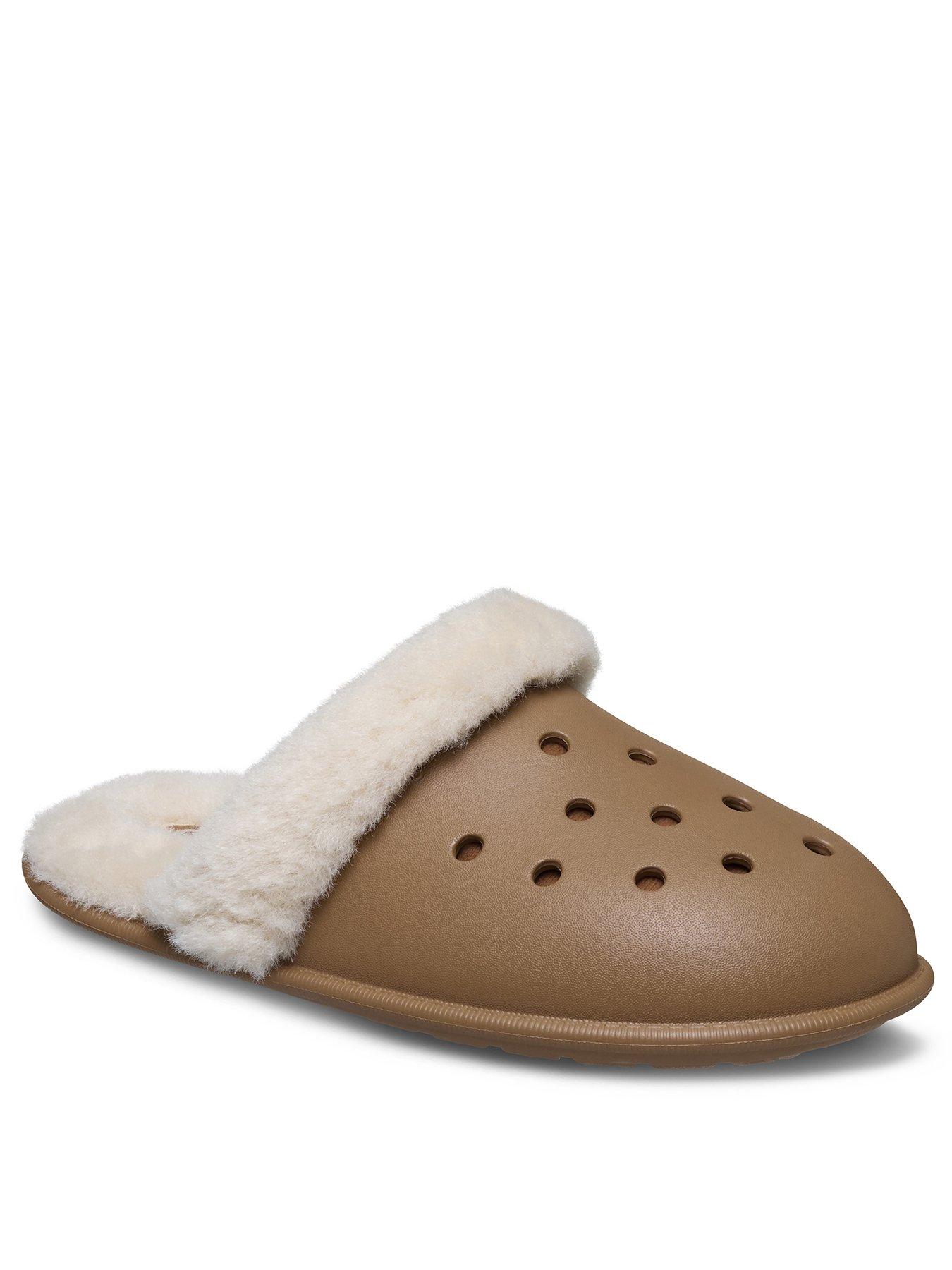 Image 2 of 6 of Crocs Classic Fuzz Scuff - Sepia Brown