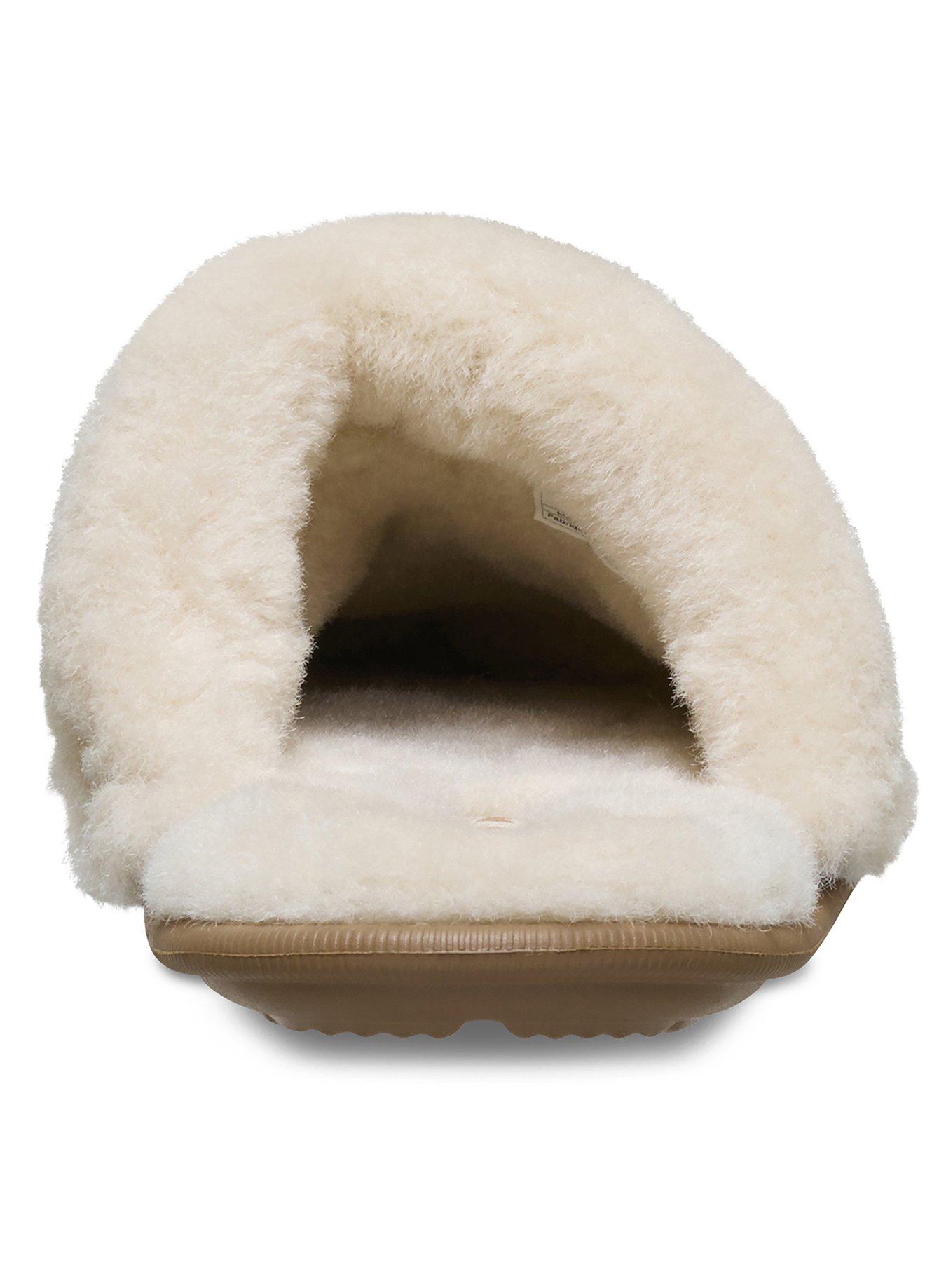 Image 3 of 6 of Crocs Classic Fuzz Scuff - Sepia Brown