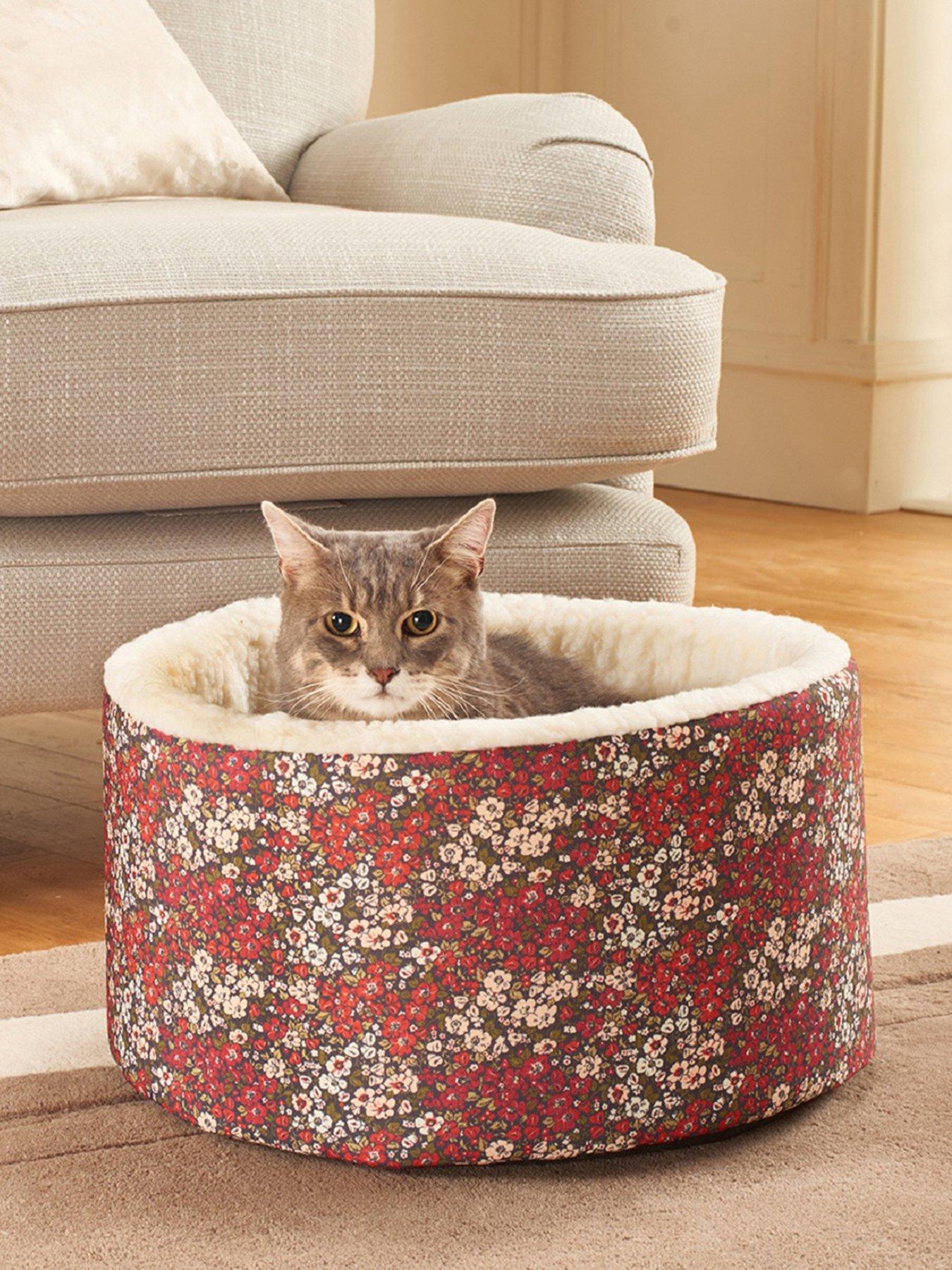 Laura Ashley Libby Cat Cosy Bed Medium