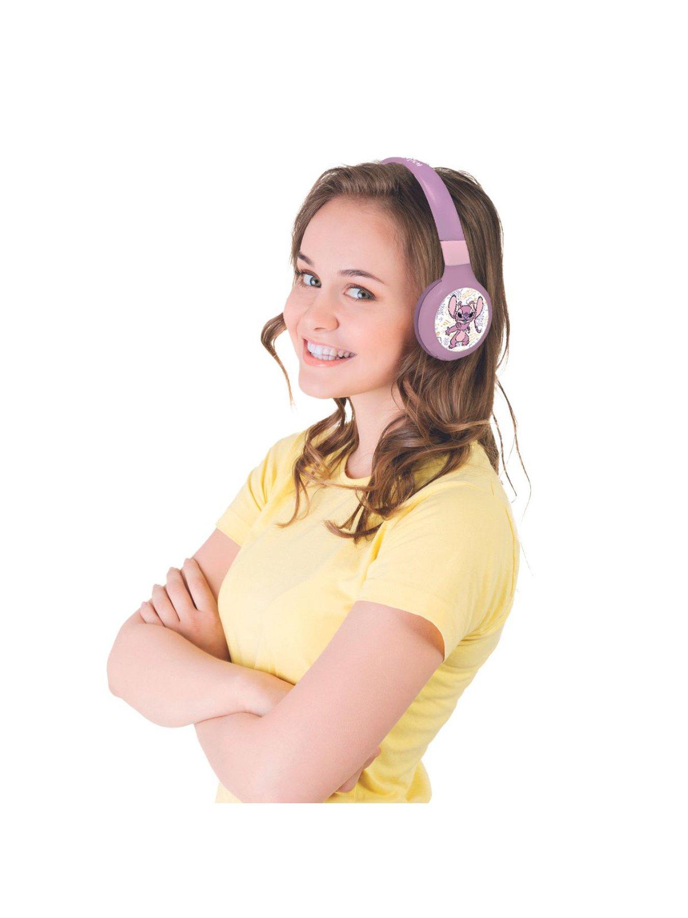 Disney Stitch in Bluetooth and Wired comfort foldable