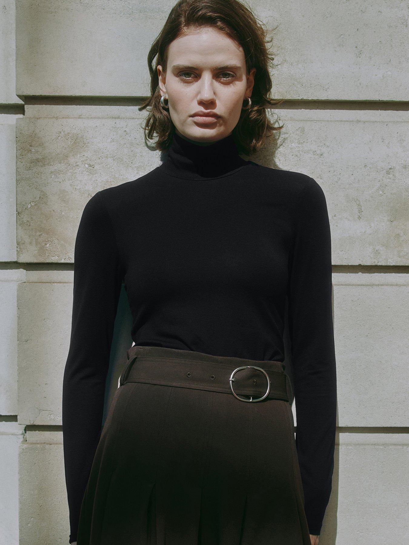 Albaray Turtle Neck Top - Black
